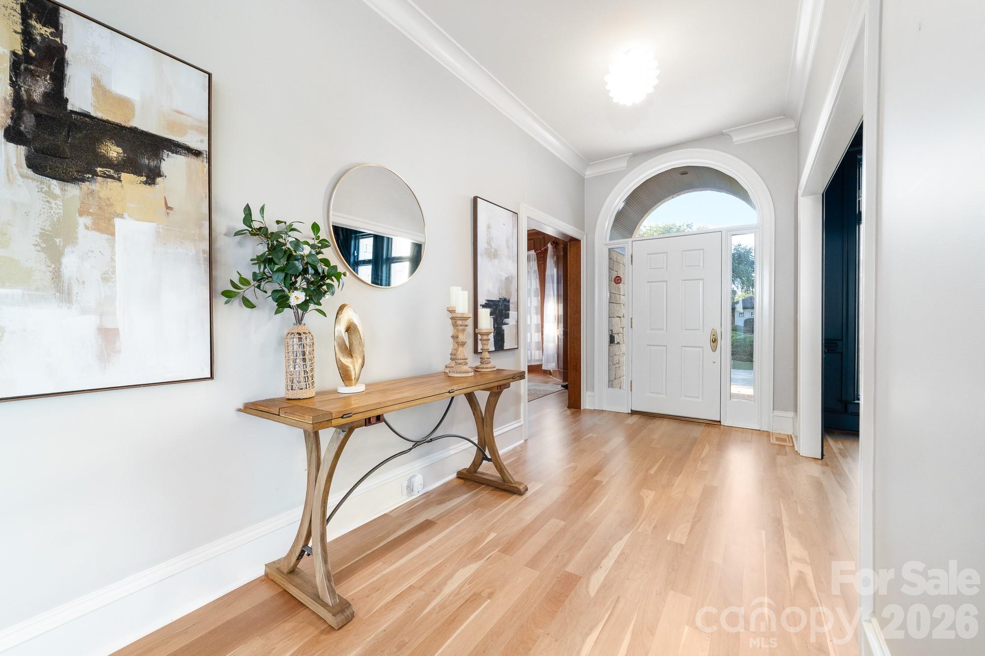 Single Family Residence at 18212 Pompano Place, Cornelius, photo 3 of 46