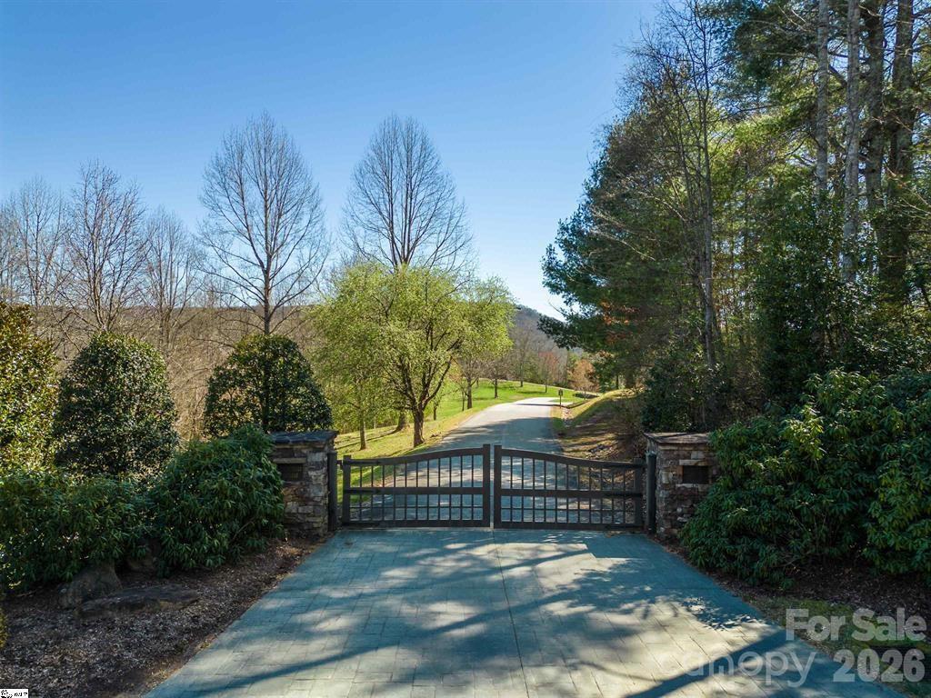 Lot at 180 Overlook Park Drive, Hendersonville, photo 5 of 15