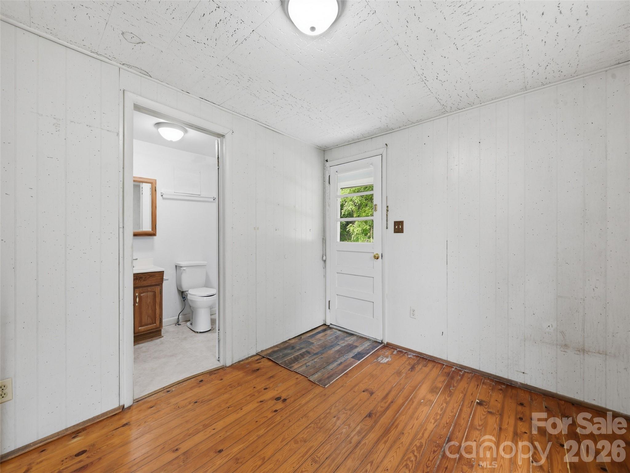 Single Family Residence at 586 Olivet Church Road, Whittier, photo 22 of 30