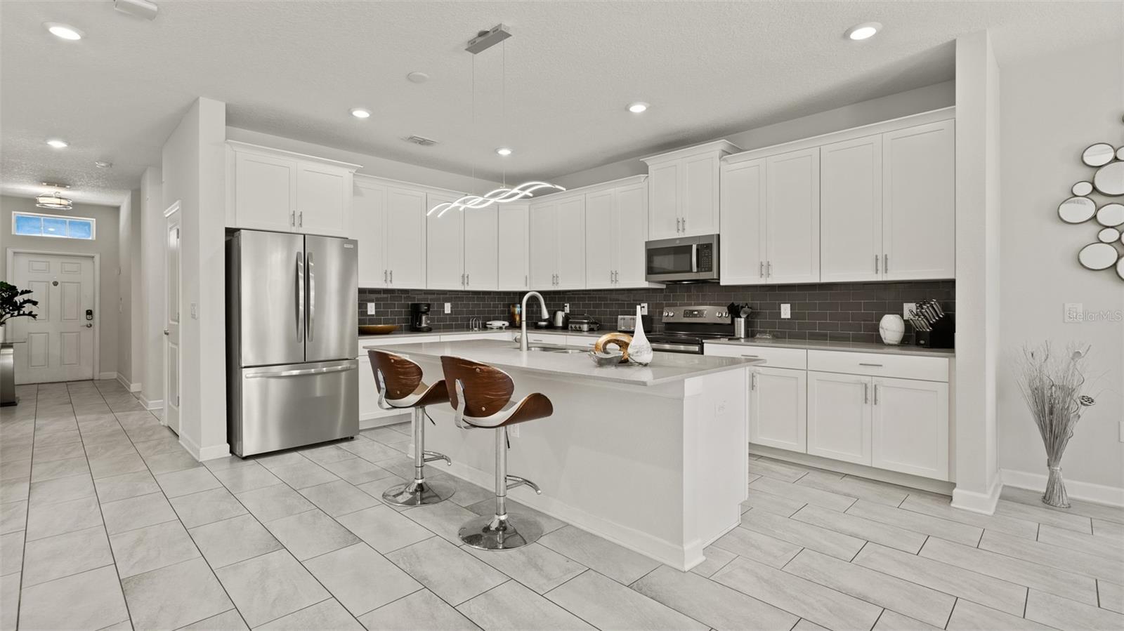 Single Family Residence at 1565 FLANGE DR, DAVENPORT, photo 9 of 76