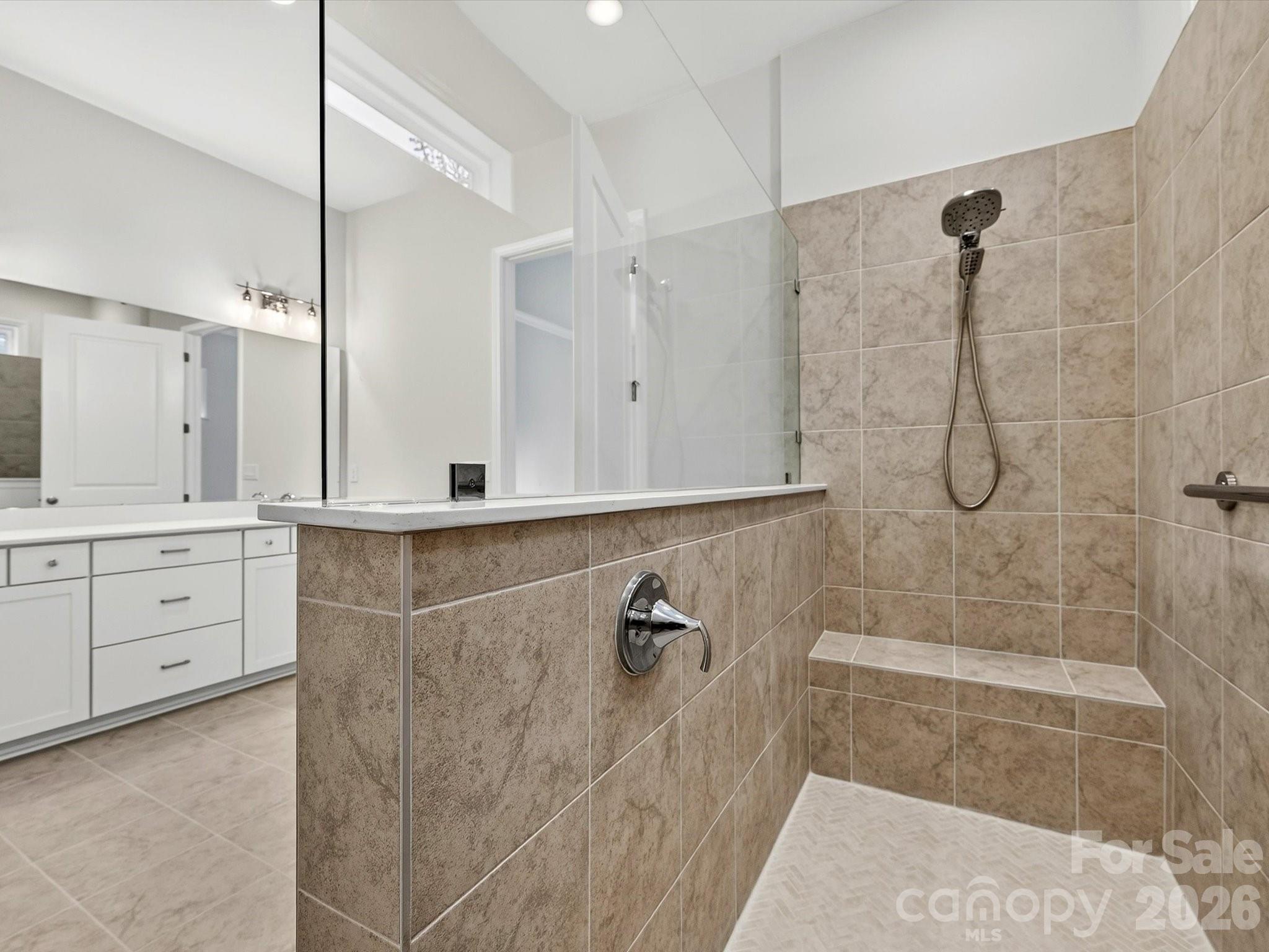 Single Family Residence at 1133 Pastoral Place, Waxhaw, photo 11 of 17