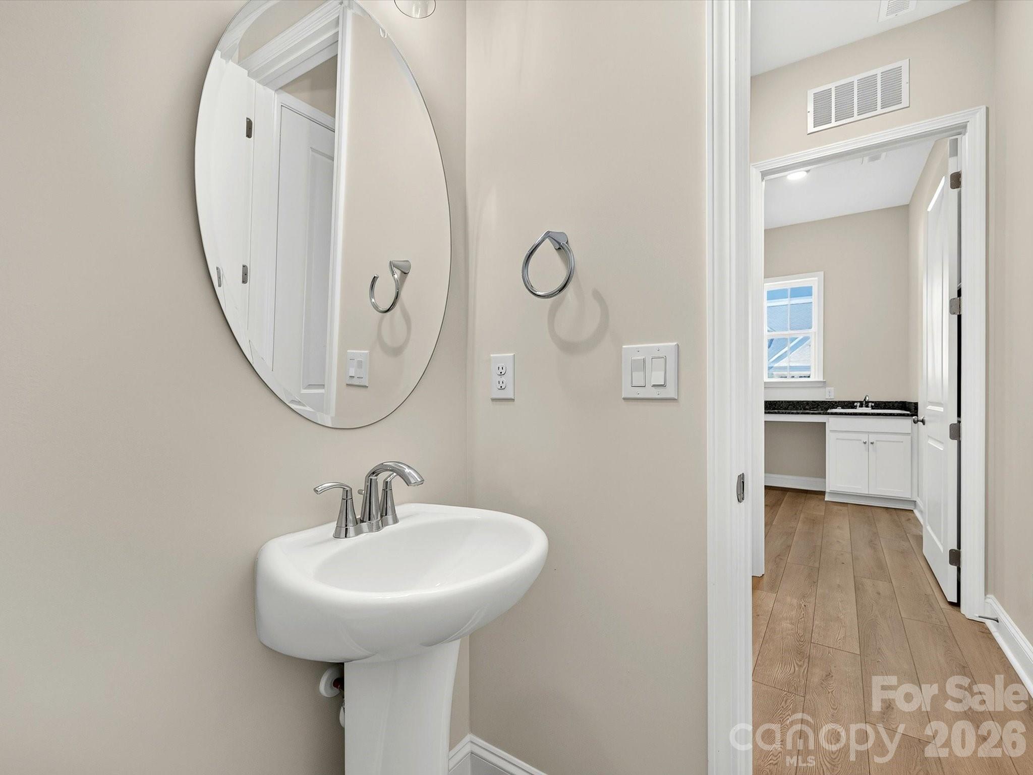 Single Family Residence at 1133 Pastoral Place, Waxhaw, photo 15 of 17