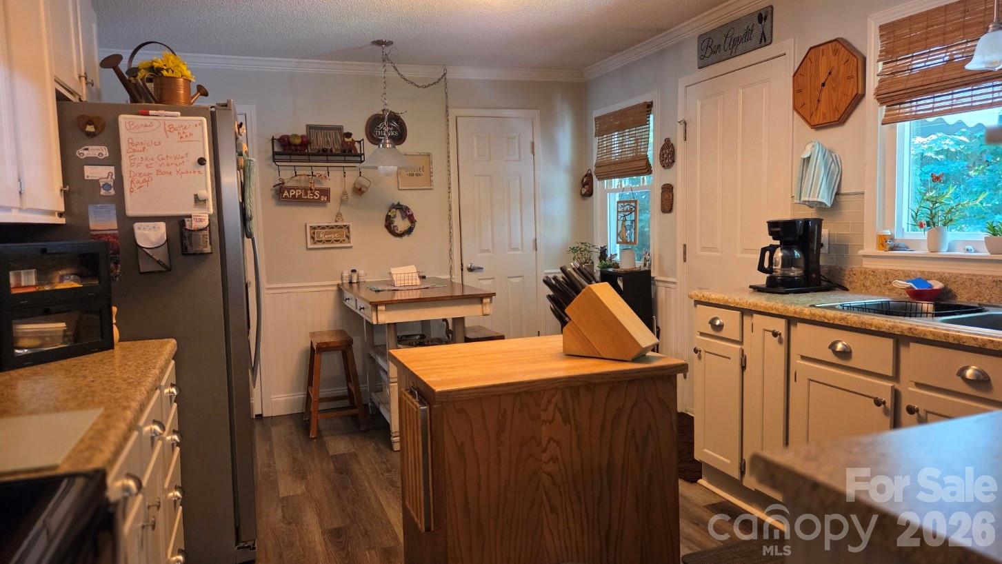 kitchen - 809 Alexander Street, Lincolnton