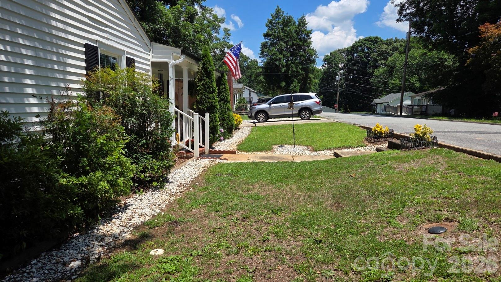 front yard - 809 Alexander Street, Lincolnton
