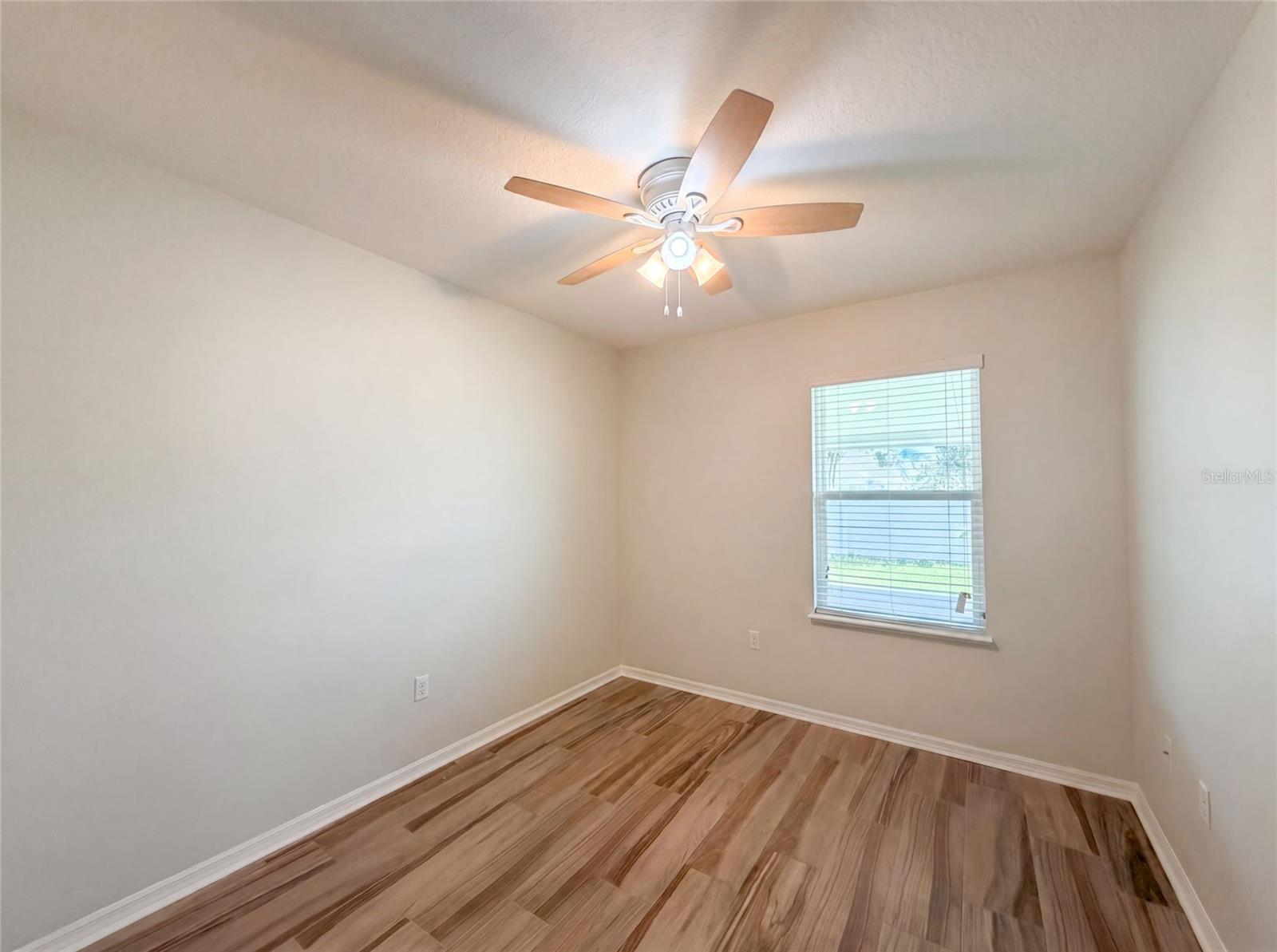 Single Family Residence at 1048 BETHPAGE RD, AUBURNDALE, photo 11 of 24