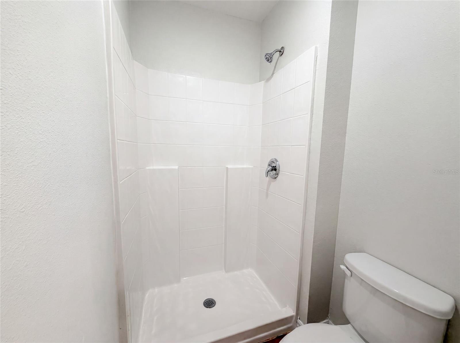 Single Family Residence at 1048 BETHPAGE RD, AUBURNDALE, photo 16 of 24
