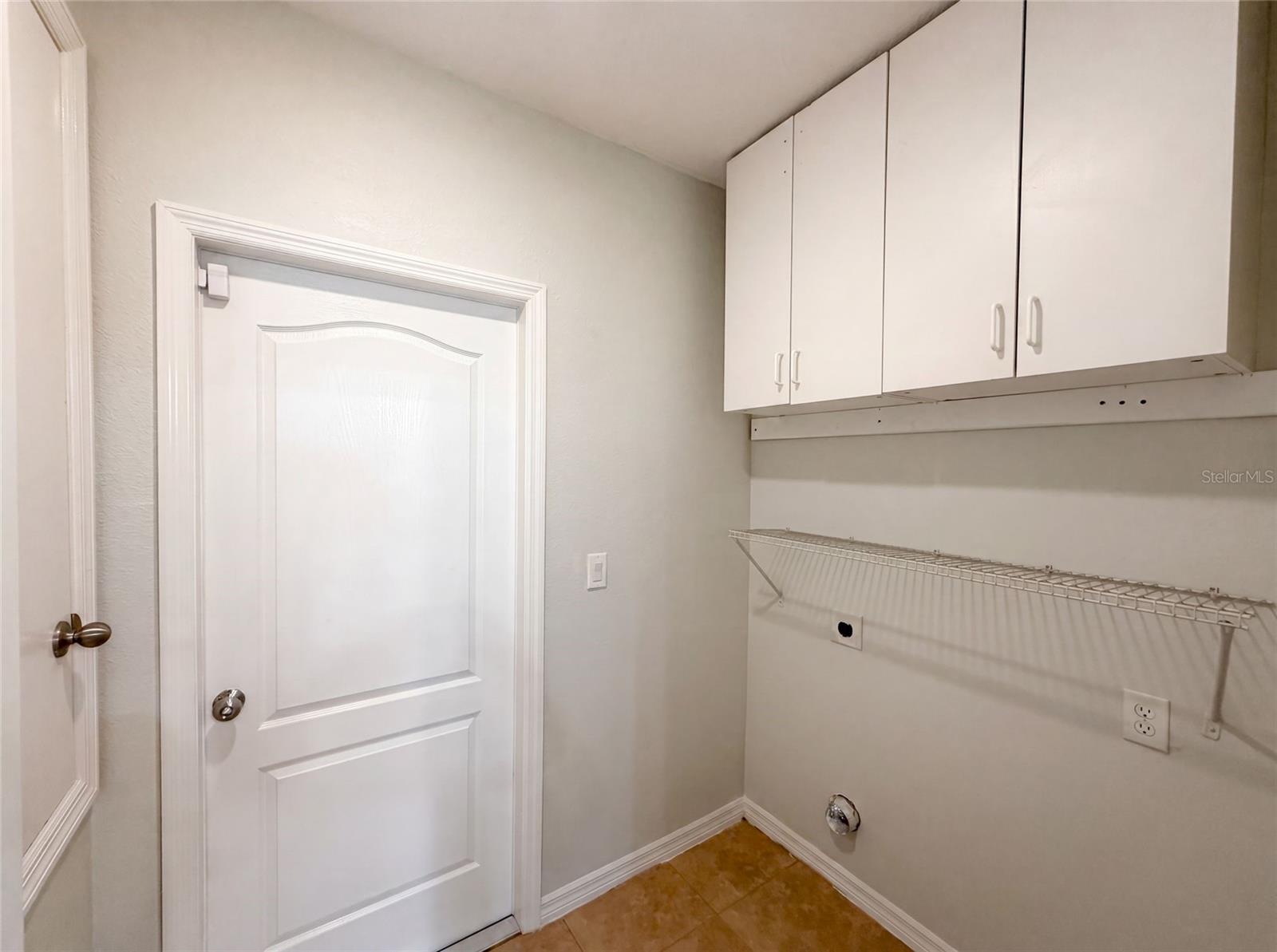 Single Family Residence at 1048 BETHPAGE RD, AUBURNDALE, photo 17 of 24
