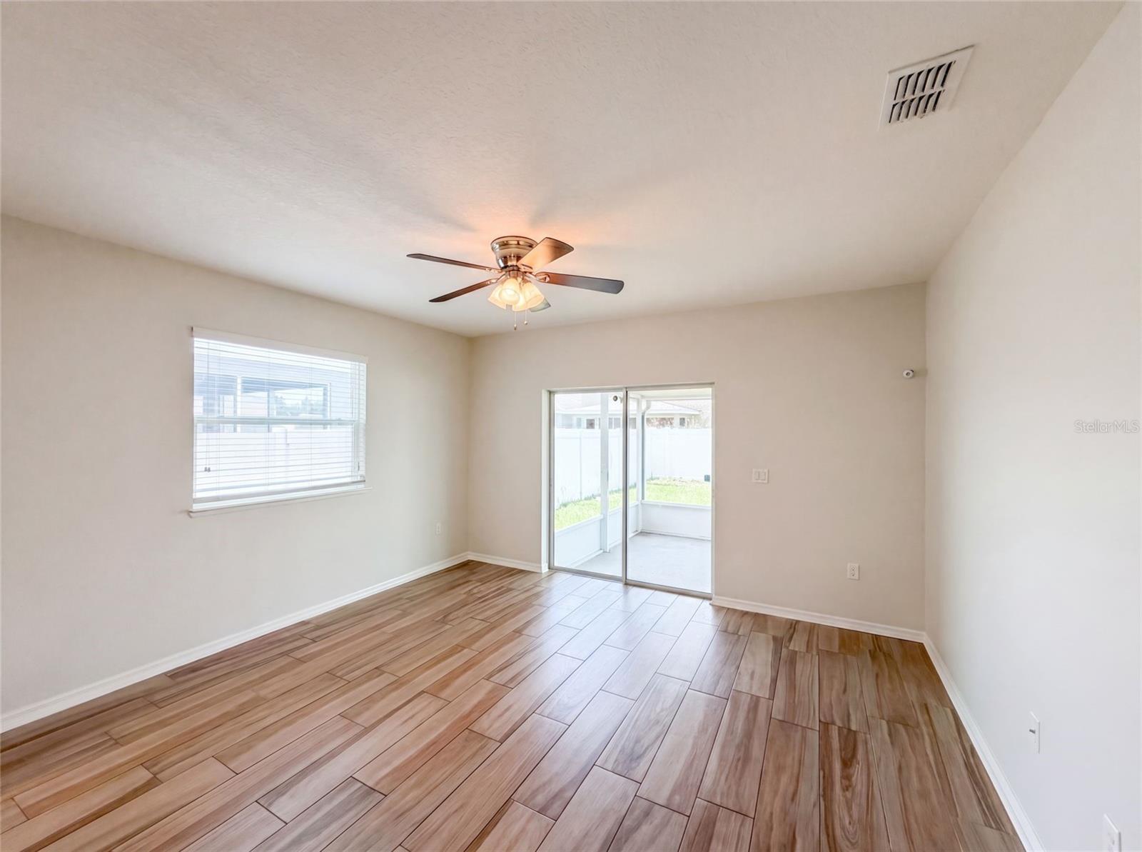 Single Family Residence at 1048 BETHPAGE RD, AUBURNDALE, photo 18 of 24