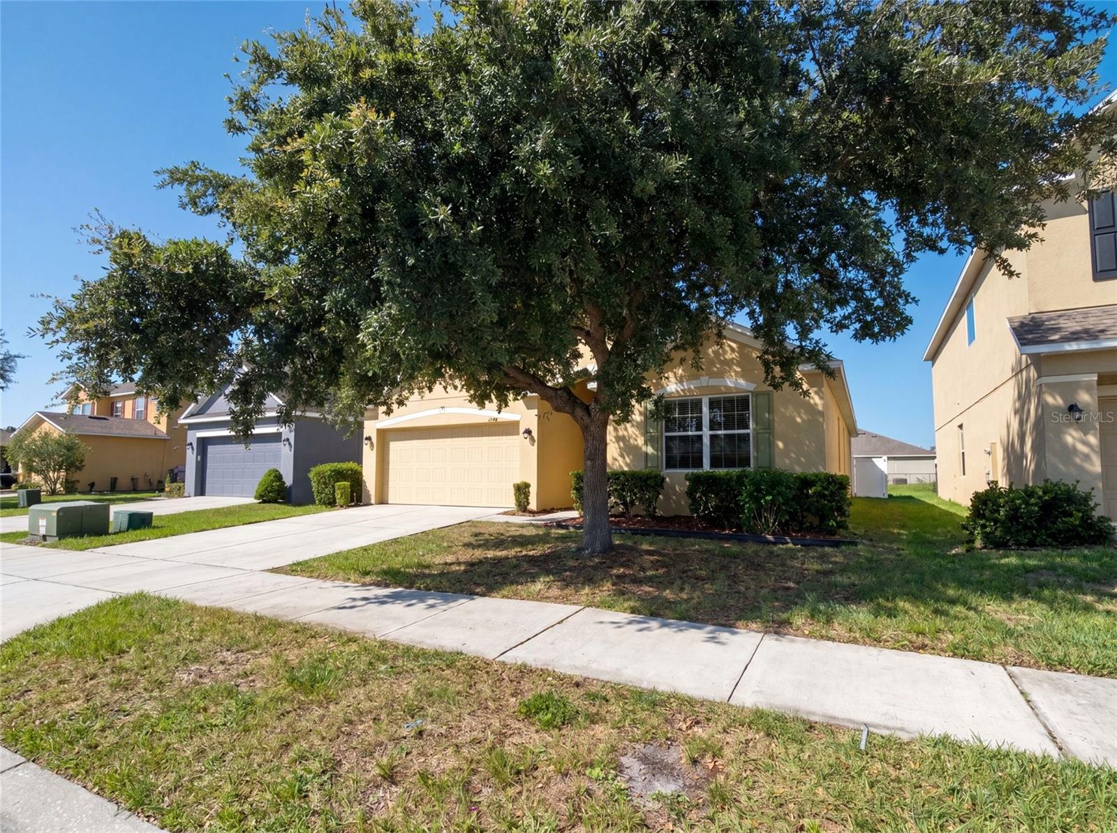 Single Family Residence at 1048 BETHPAGE RD, AUBURNDALE, photo 19 of 24