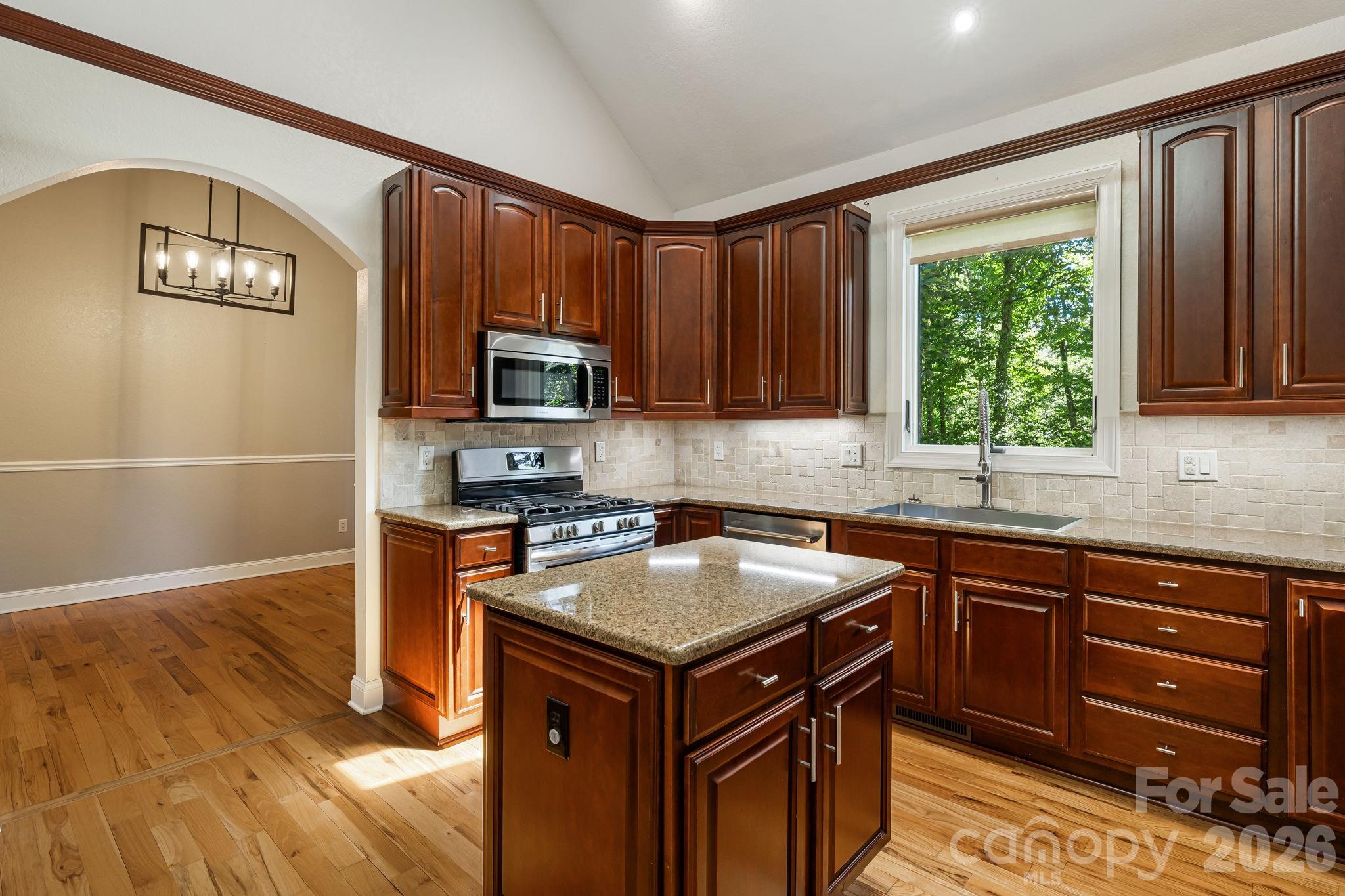 Kitchen and dining entrance - 67 Reeses Ridge Court, Hendersonville