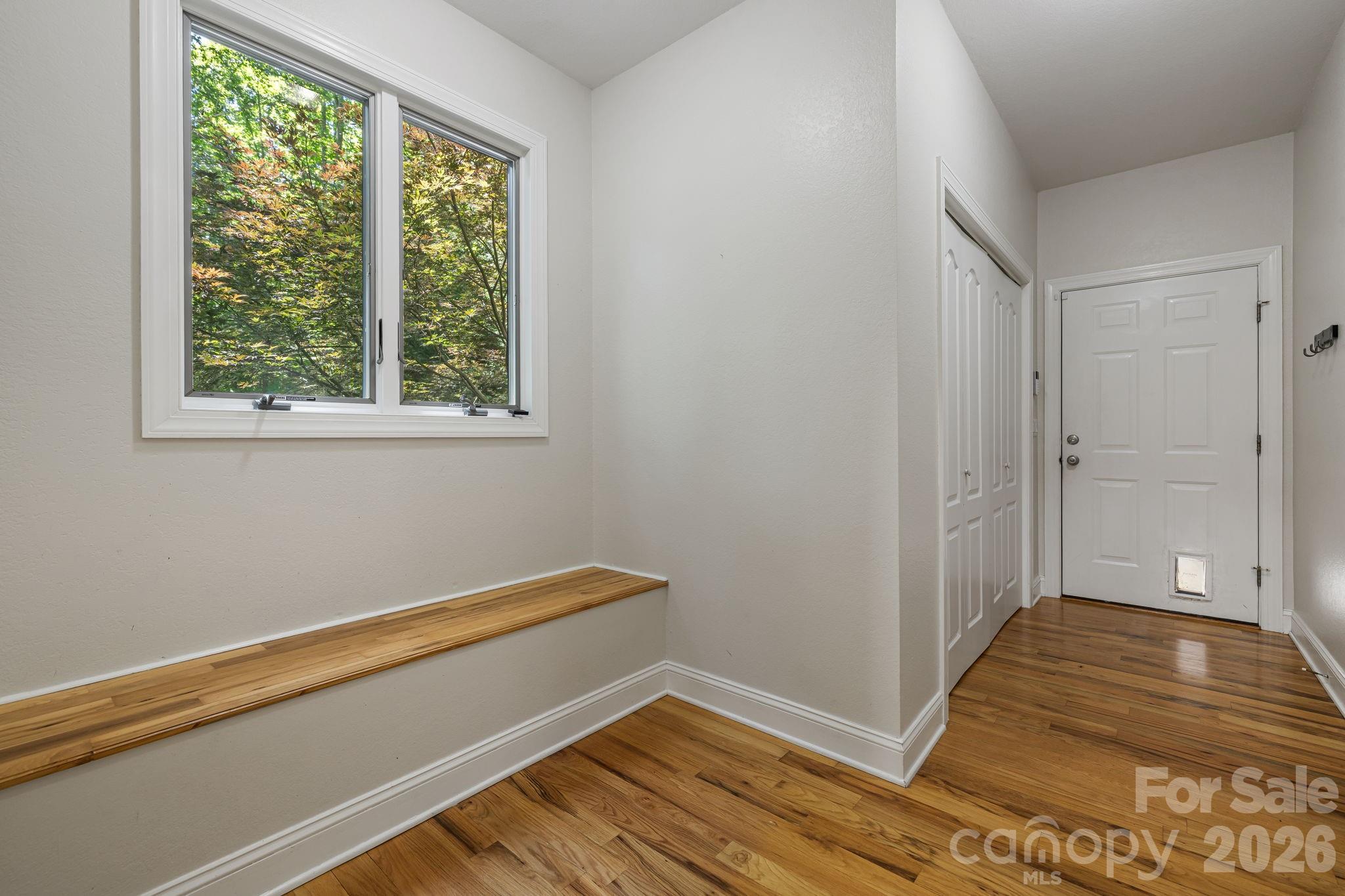 Mud room and door to garage - 67 Reeses Ridge Court, Hendersonville