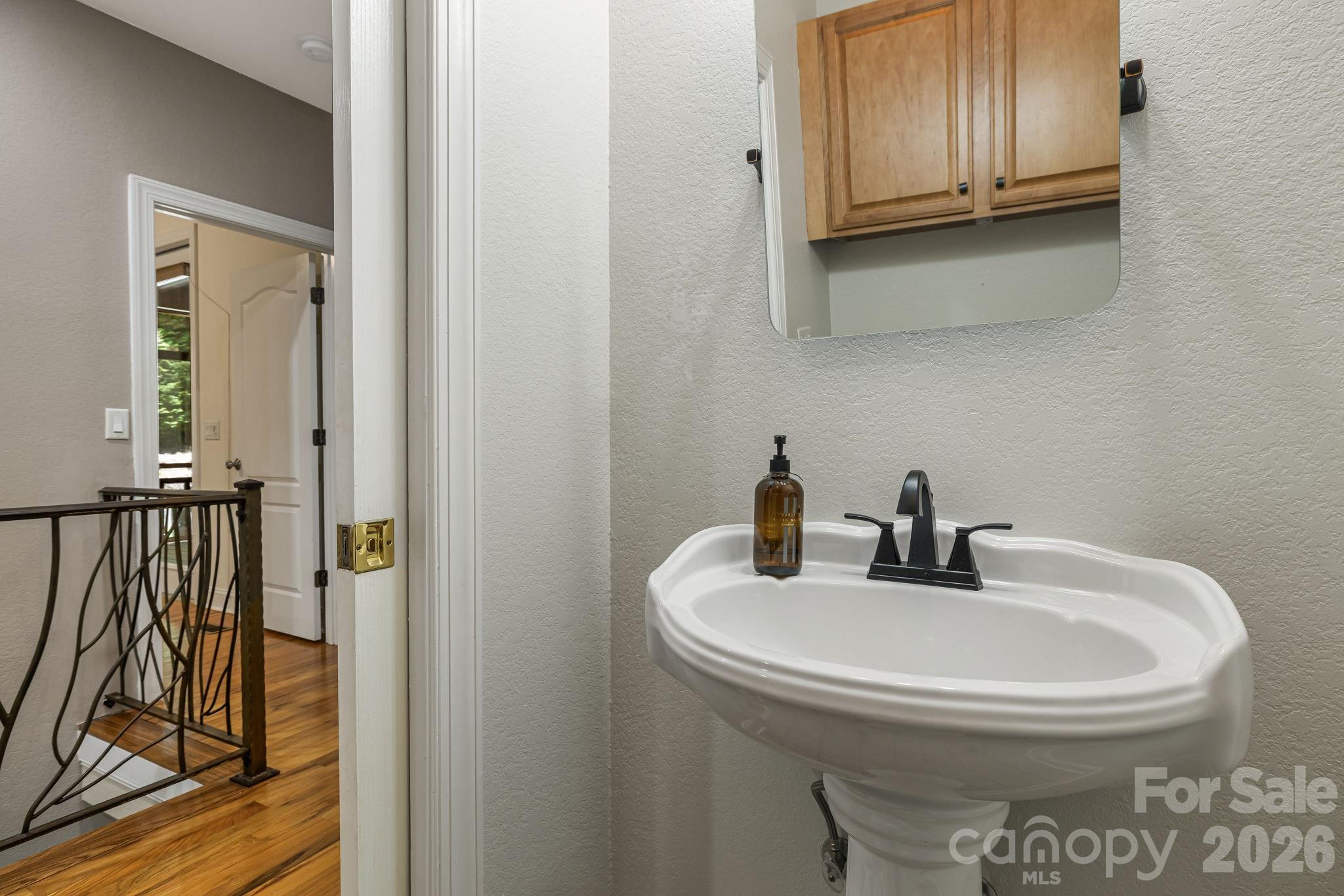 Main Level Half Bath - 67 Reeses Ridge Court, Hendersonville