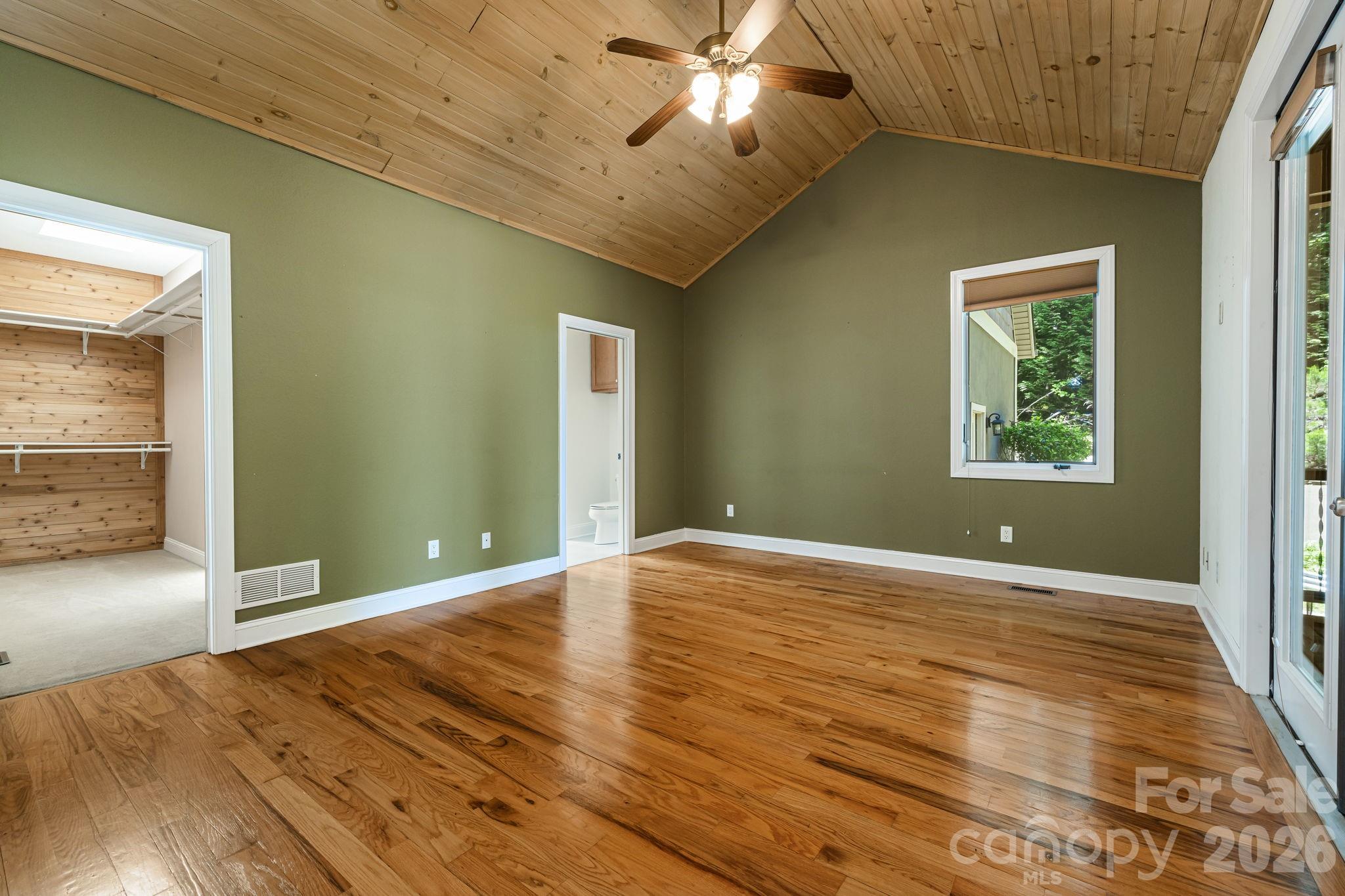 Primary bedroom - 67 Reeses Ridge Court, Hendersonville