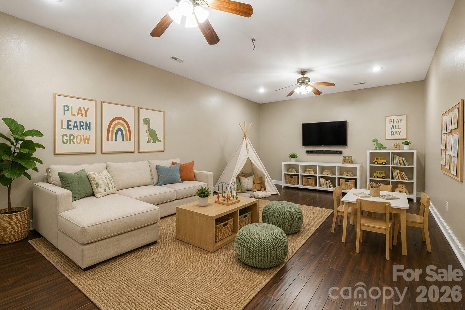 Virtually Staged - 67 Reeses Ridge Court, Hendersonville