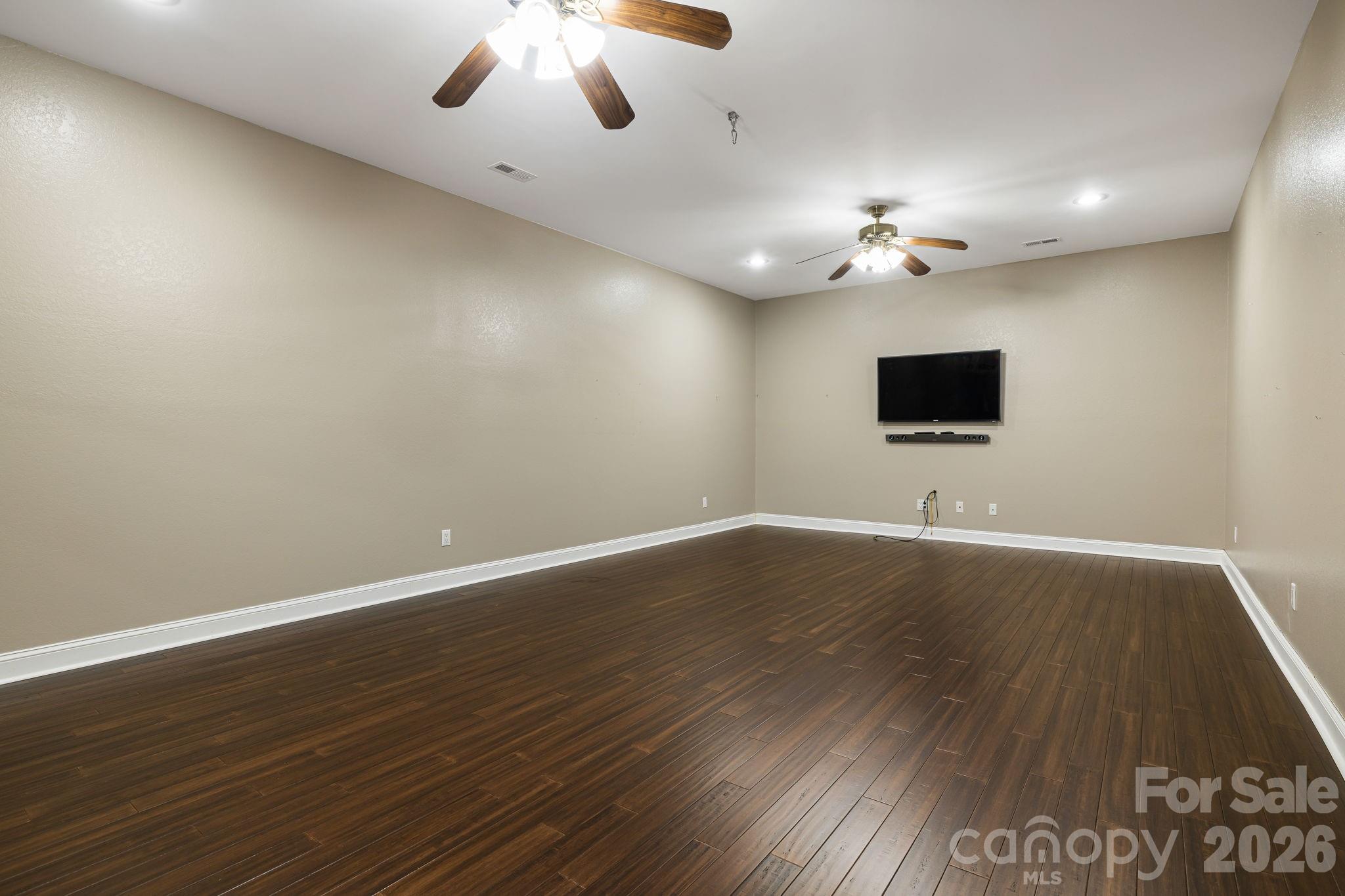 Downstairs Bonus Room - 67 Reeses Ridge Court, Hendersonville