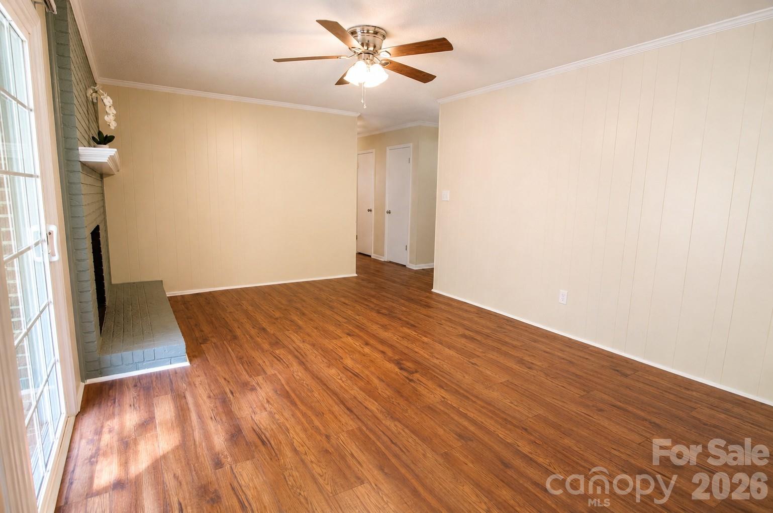 Single Family Residence at 2914 Dresden Drive, Gastonia, photo 10 of 21