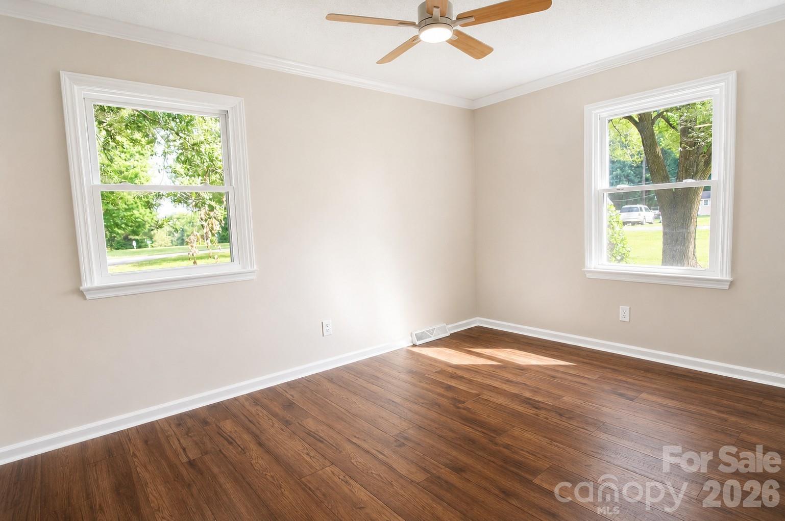 Single Family Residence at 2914 Dresden Drive, Gastonia, photo 16 of 21