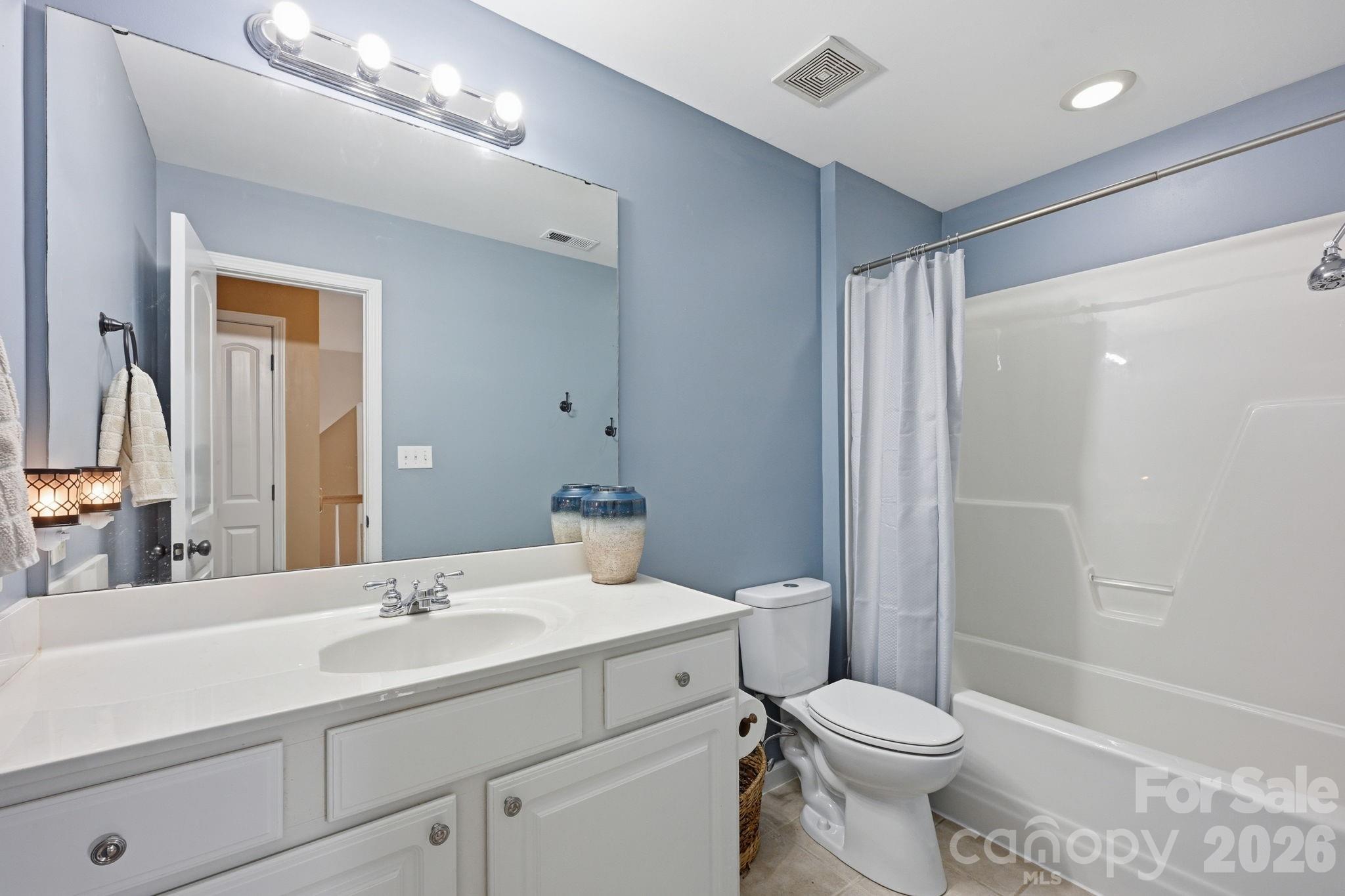 Full Bath on Upper Level - 132 Monarch Lane, Mooresville