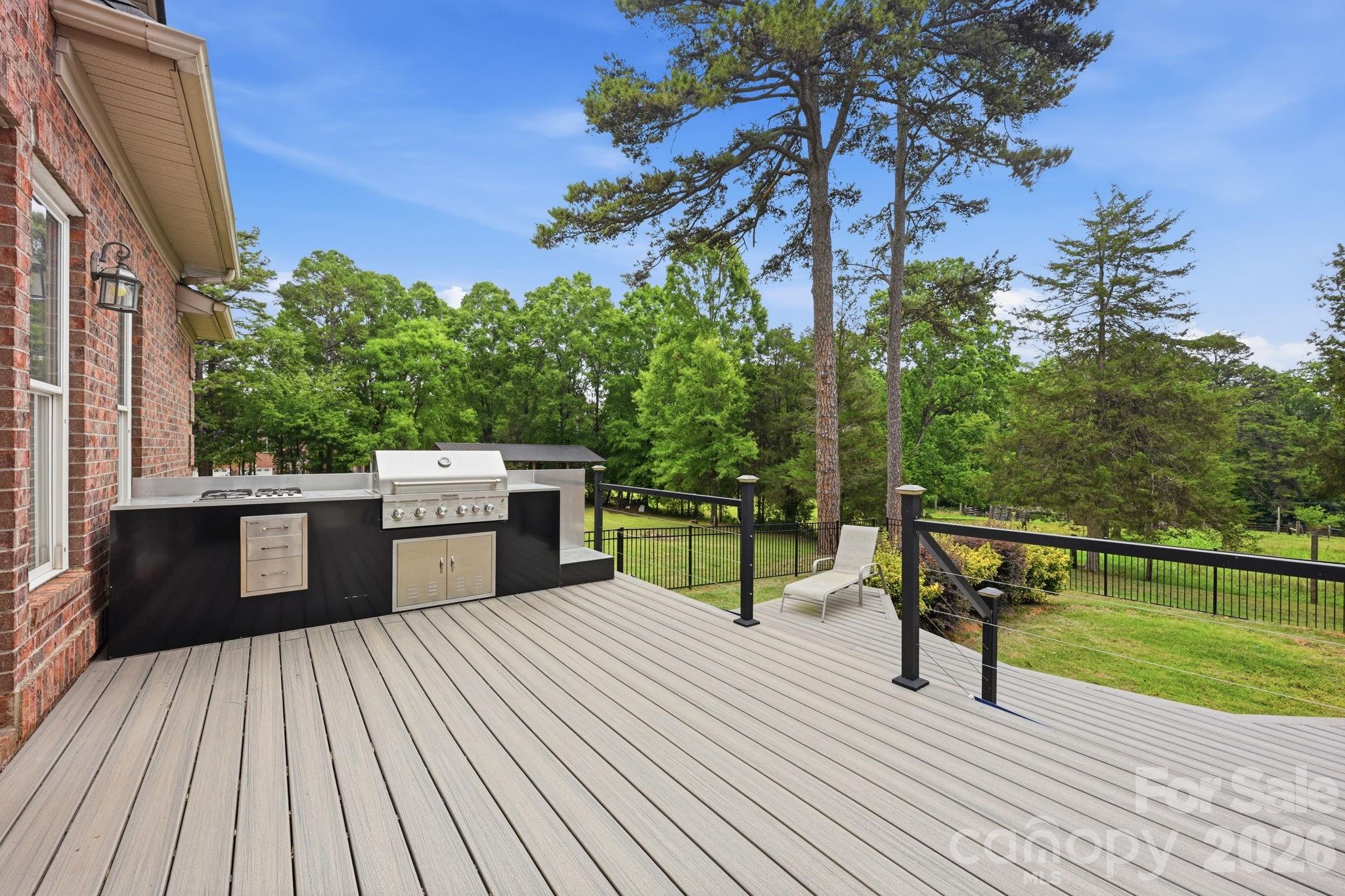 Multi-Tiered Deck with Outdoor Kitchen - 132 Monarch Lane, Mooresville