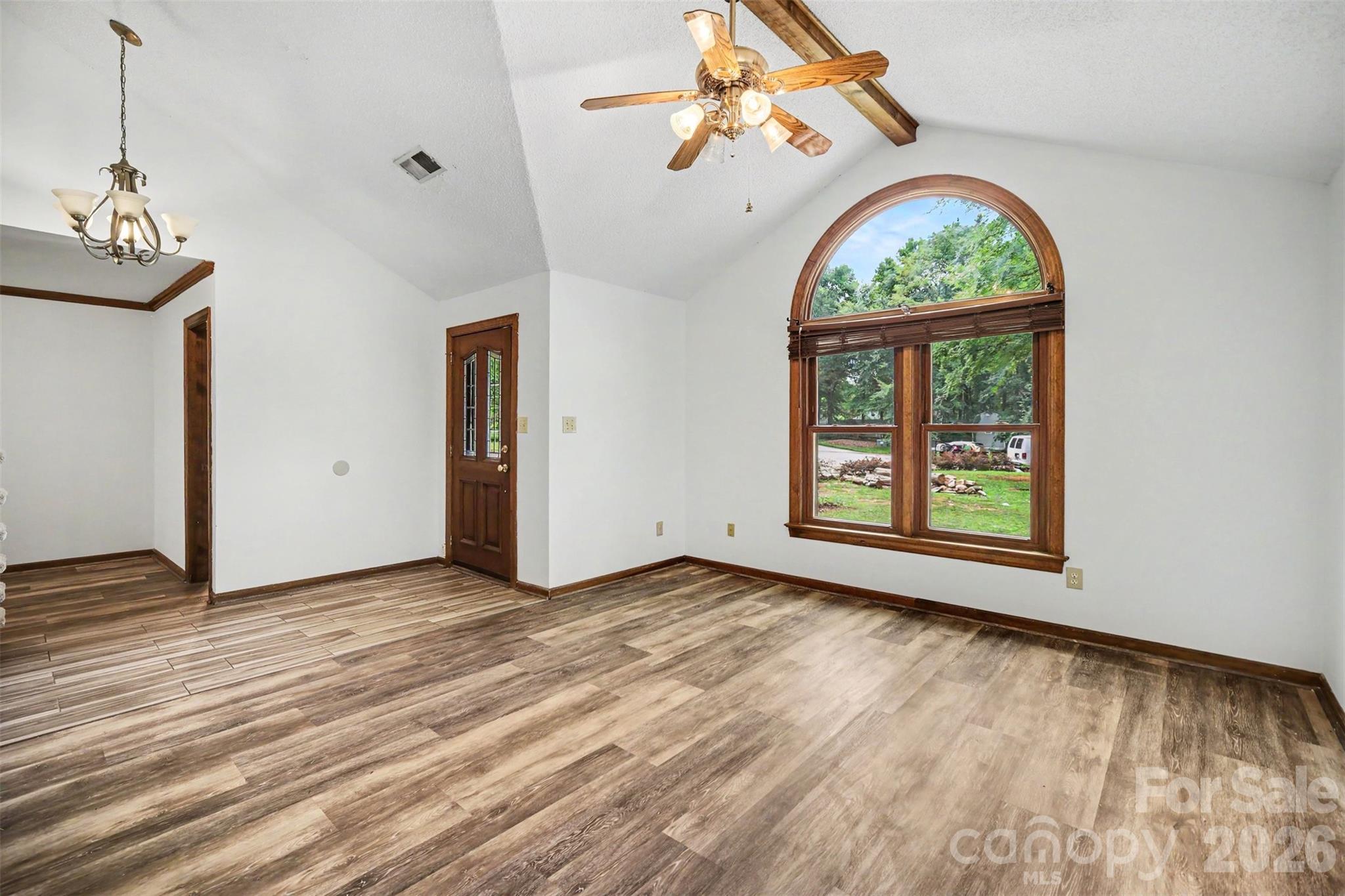 Single Family Residence at 3017 Mill Stream Court, Matthews, photo 9 of 39