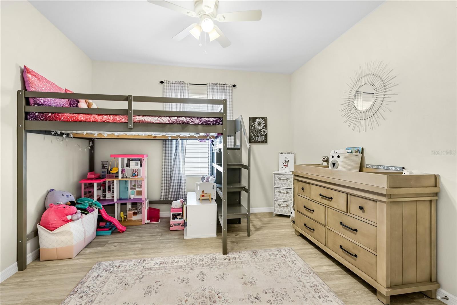 Bedroom 3 with built-in closet - 24413 BANDONI PL, VENICE