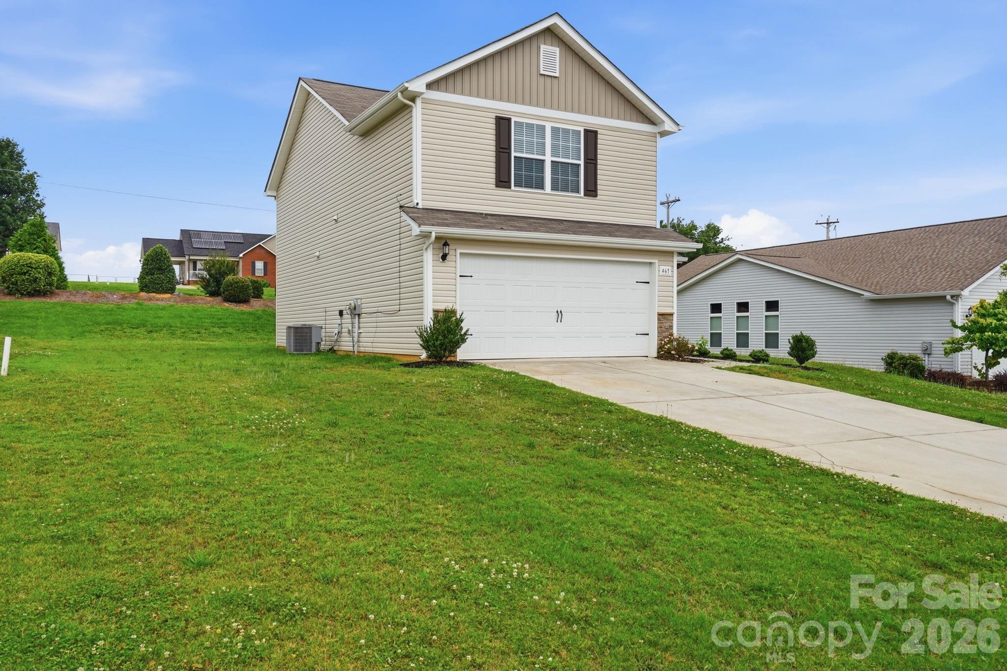 Single Family Residence at 467 Belcaro Drive, Kings Mountain, photo 2 of 42