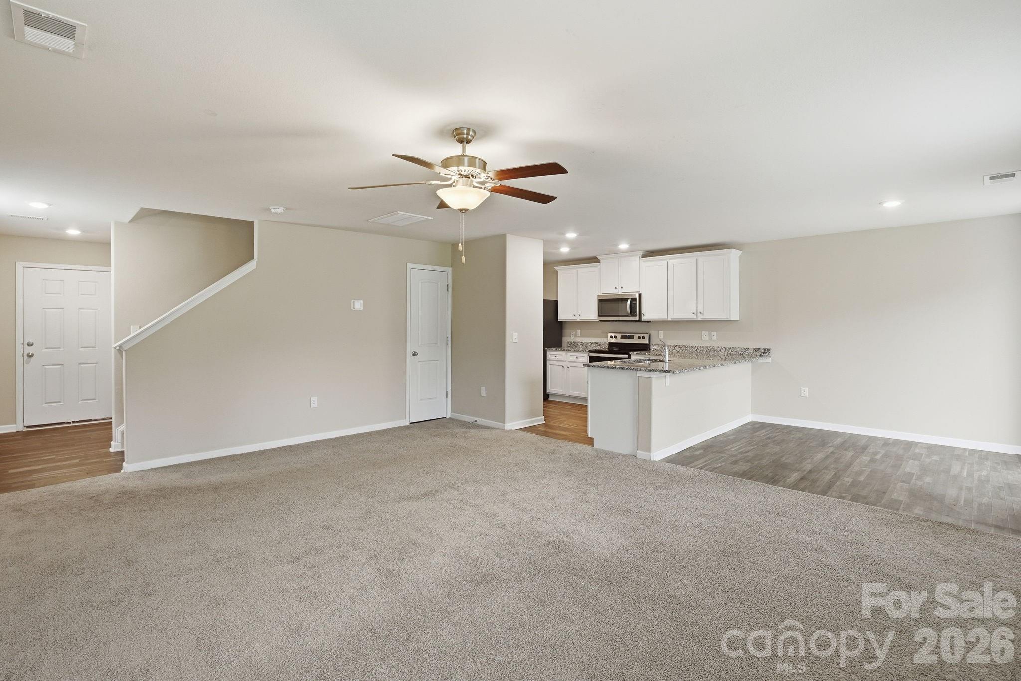 Single Family Residence at 467 Belcaro Drive, Kings Mountain, photo 5 of 42