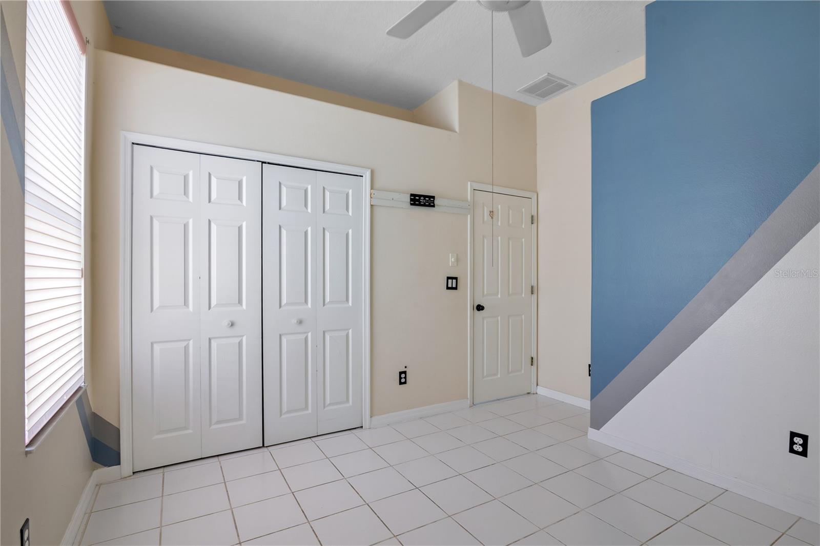 Single Family Residence at 216 BOXWOOD DR, DAVENPORT, photo 10 of 42