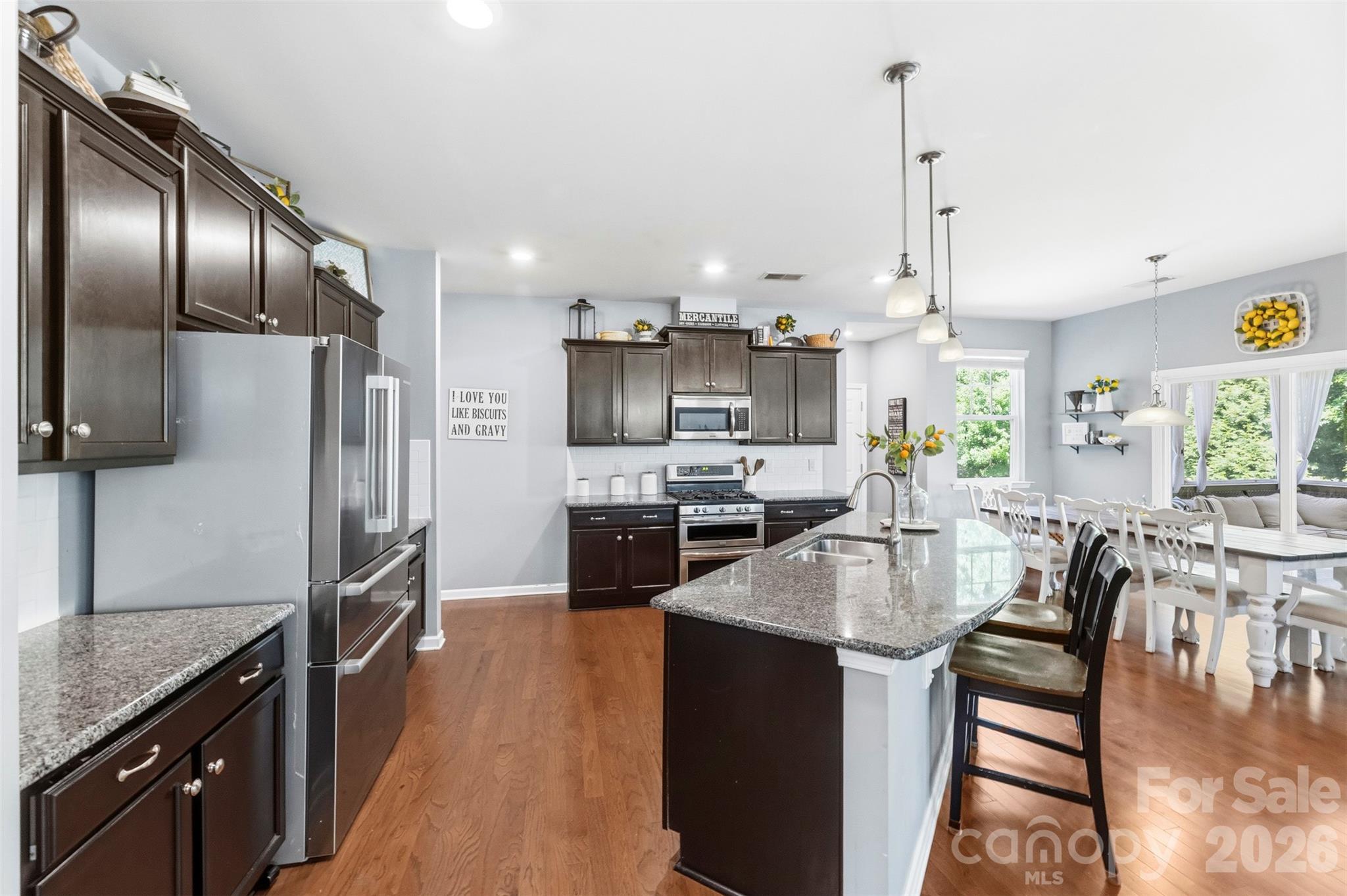 Single Family Residence at 2028 Brightflower Lane, York, photo 12 of 48