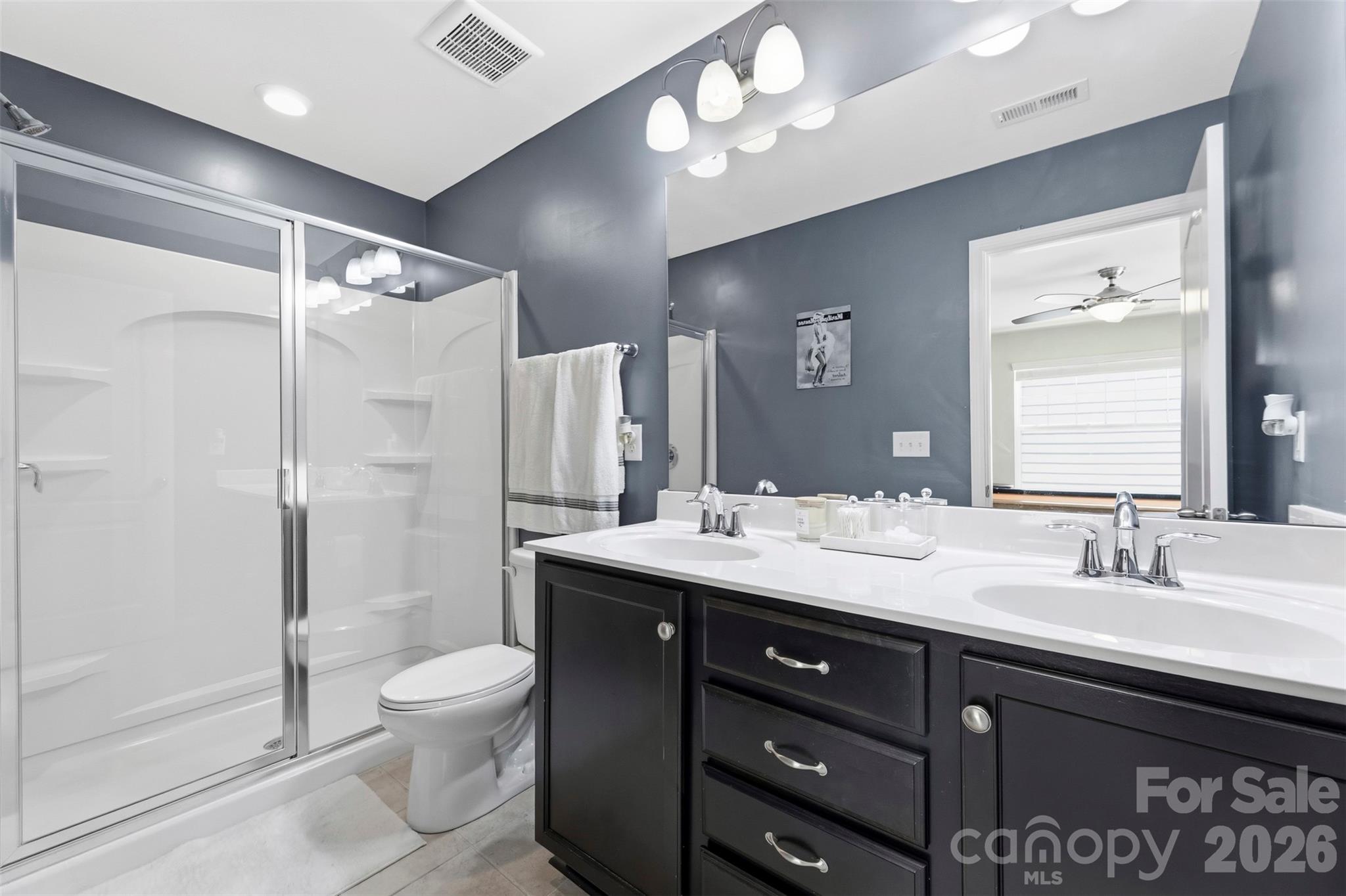 Single Family Residence at 2028 Brightflower Lane, York, photo 32 of 48