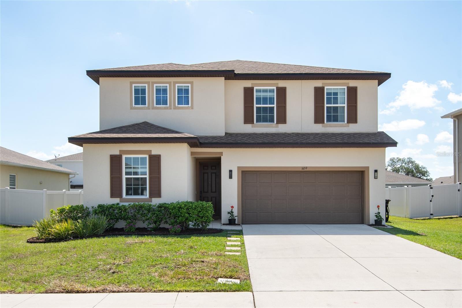 1659 GENTLE BREEZE DR