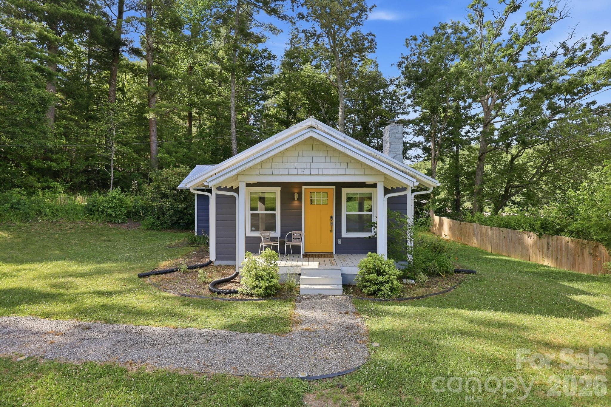 Exterior - 15 Old Fort Road, Fairview