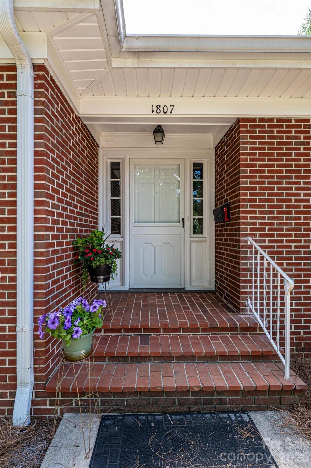 Single Family Residence at 1807 5th Street NW, Hickory, photo 5 of 48