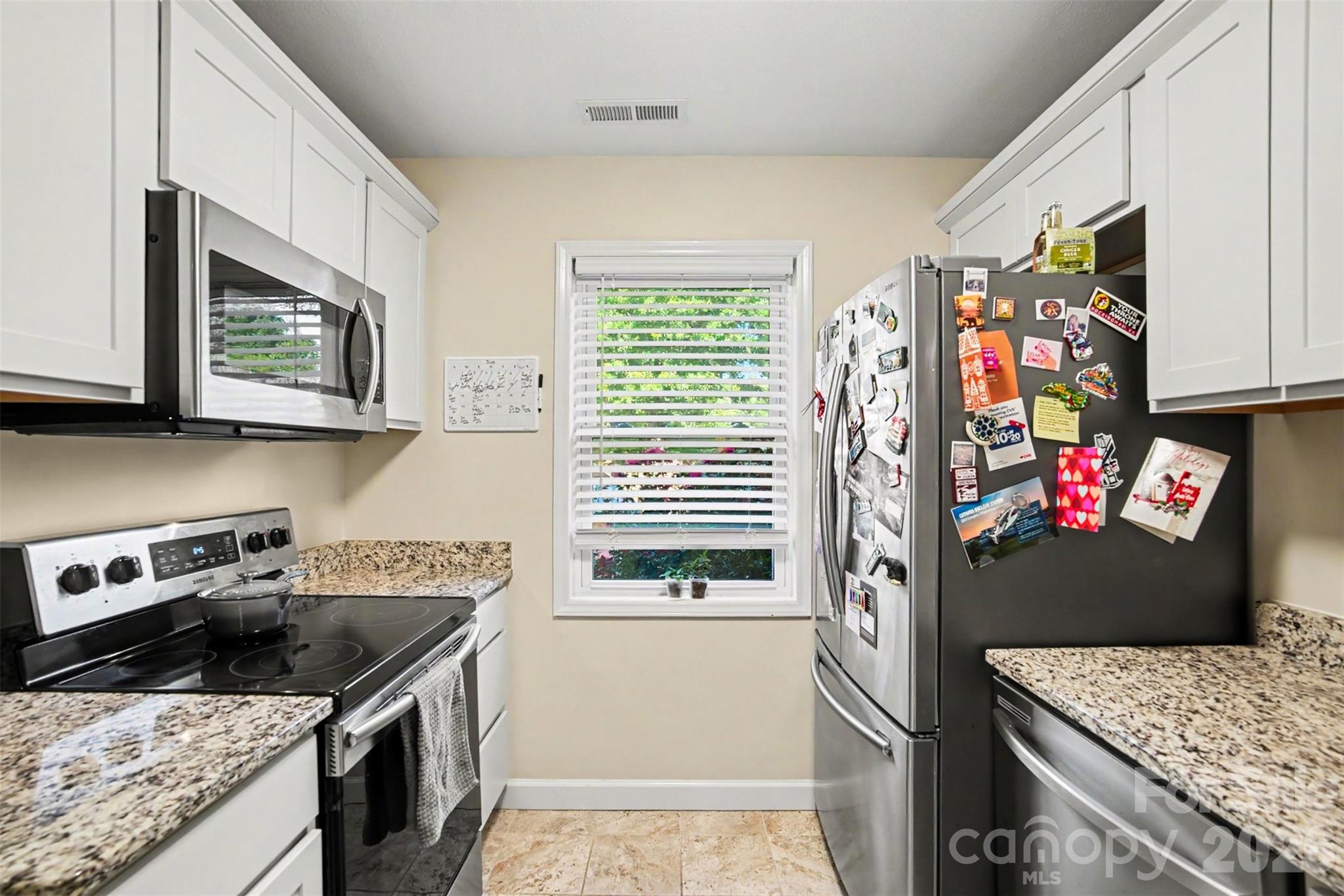 Townhouse at 1535 South Point Road, Belmont, photo 10 of 29