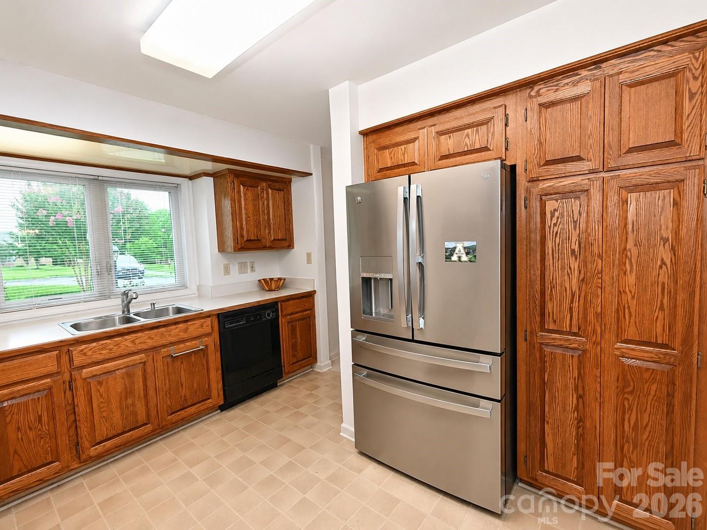 Townhouse at 3675 Rock Bridge Drive NE, Conover, photo 11 of 41