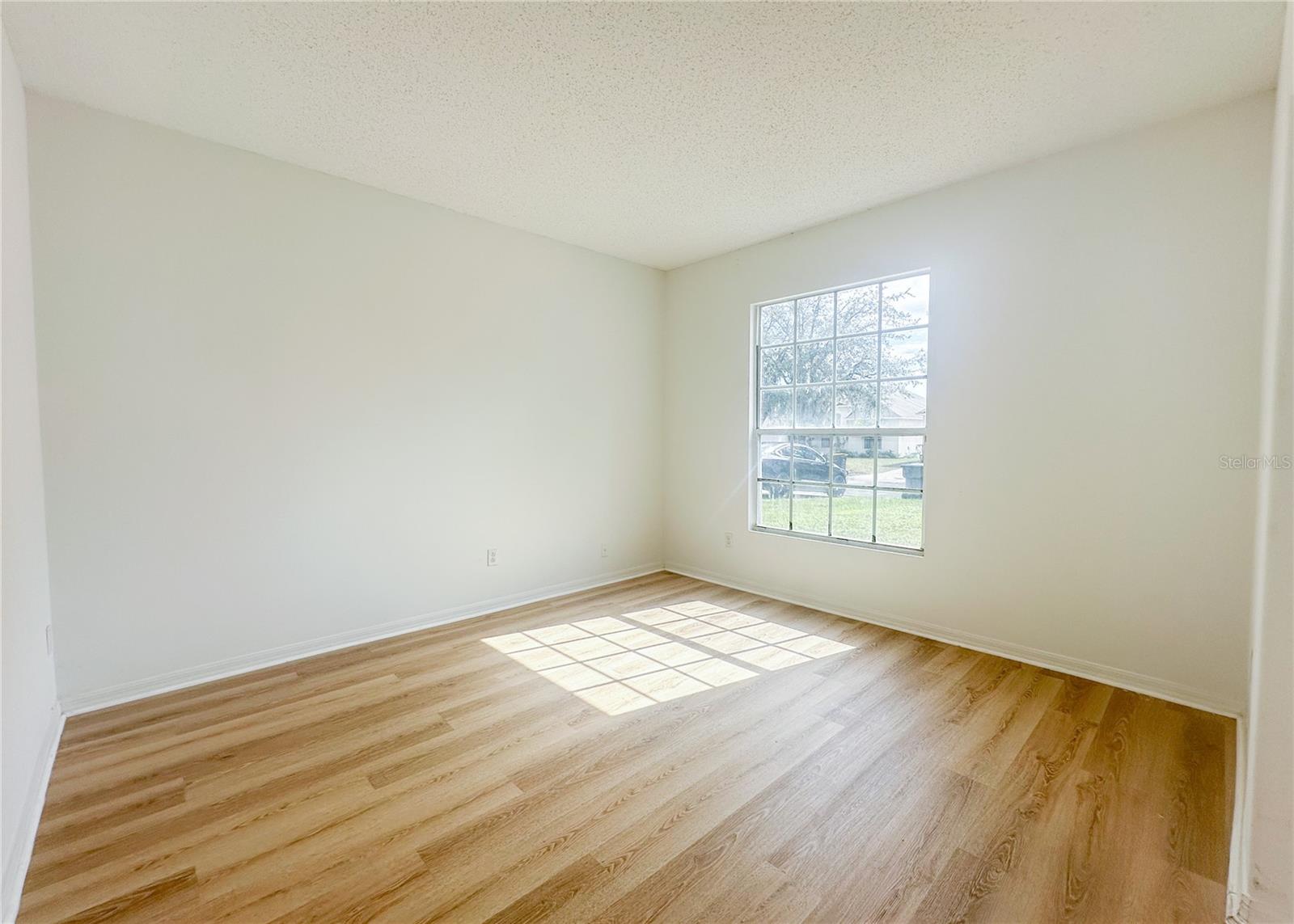 Single Family Residence at 402 SUNSET VIEW DR, DAVENPORT, photo 10 of 22