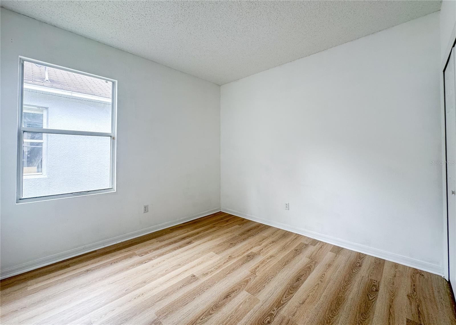 Single Family Residence at 402 SUNSET VIEW DR, DAVENPORT, photo 14 of 22