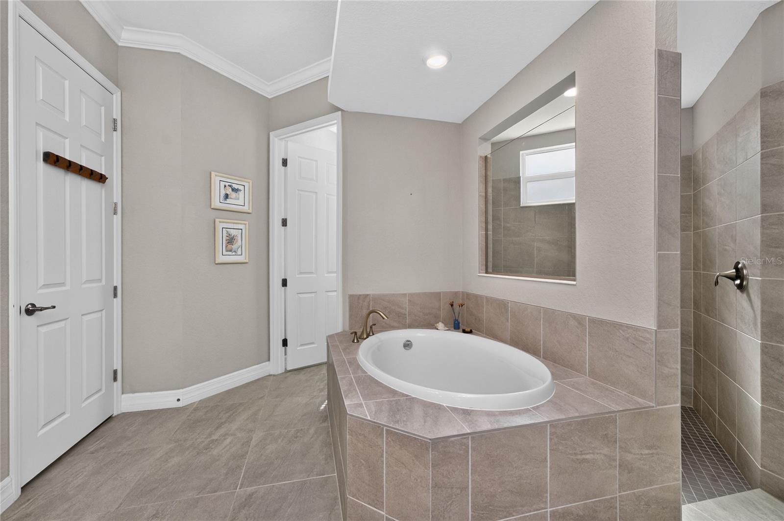 Single Family Residence at 15248 SPANISH POINT DR, PORT CHARLOTTE, photo 28 of 68