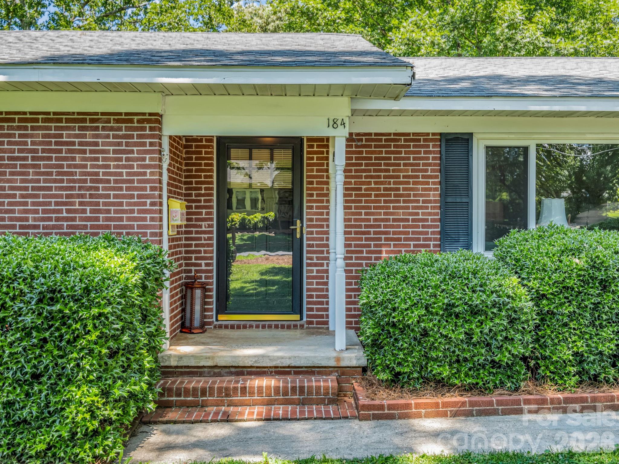Single Family Residence at 184 Edwards Street, Rutherfordton, photo 8 of 48