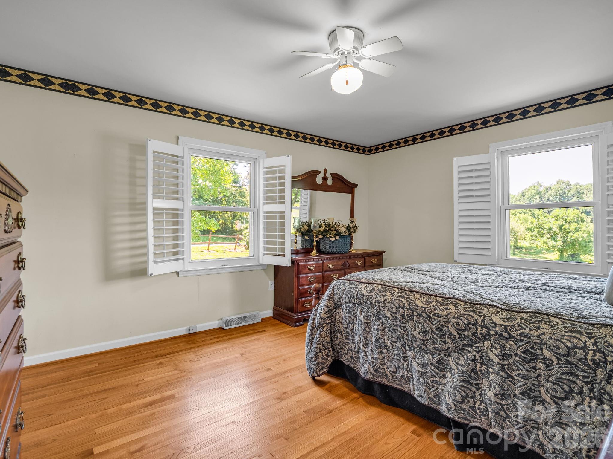 Single Family Residence at 184 Edwards Street, Rutherfordton, photo 25 of 48