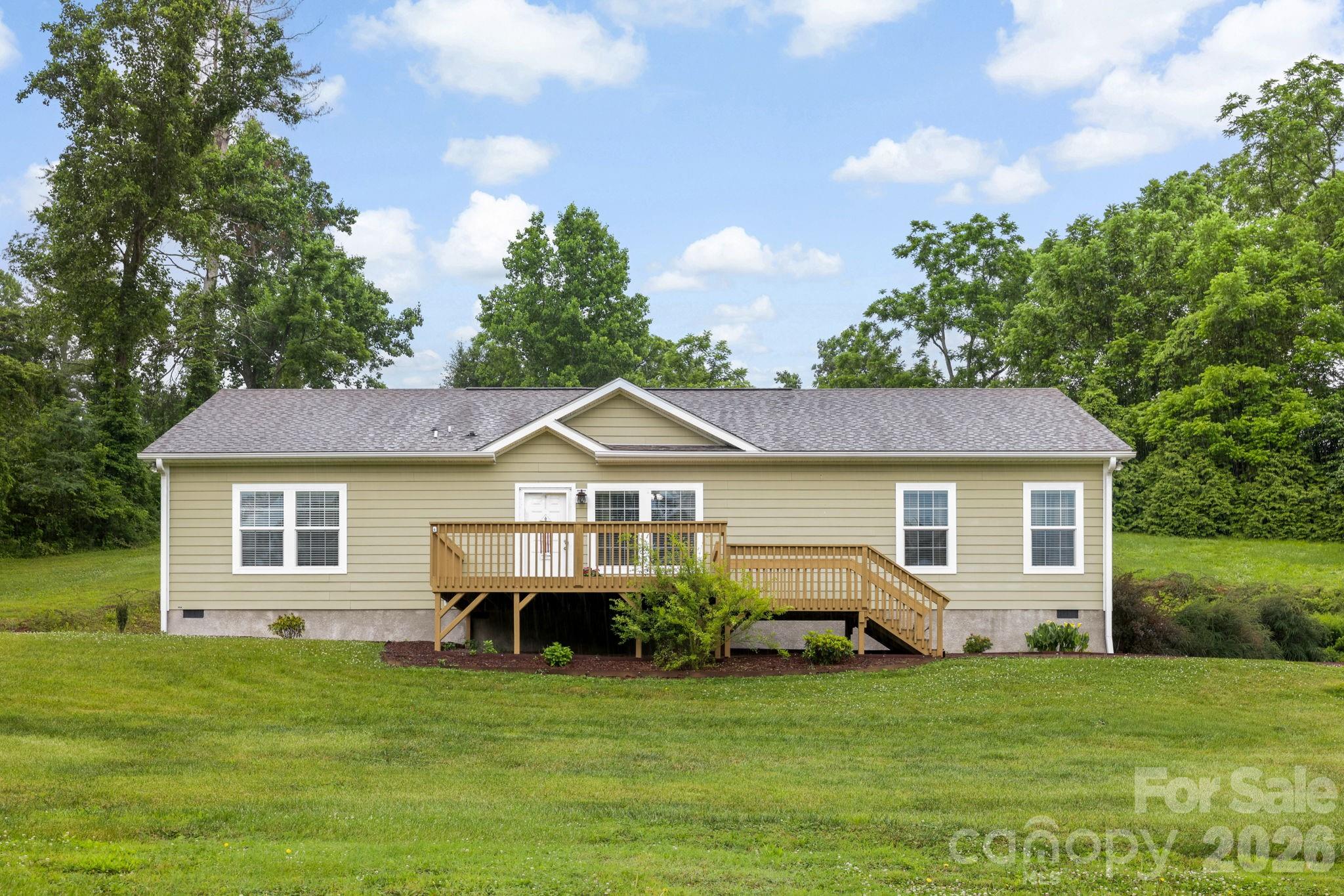Single Family Residence at 135 Herron Cove Road, Weaverville