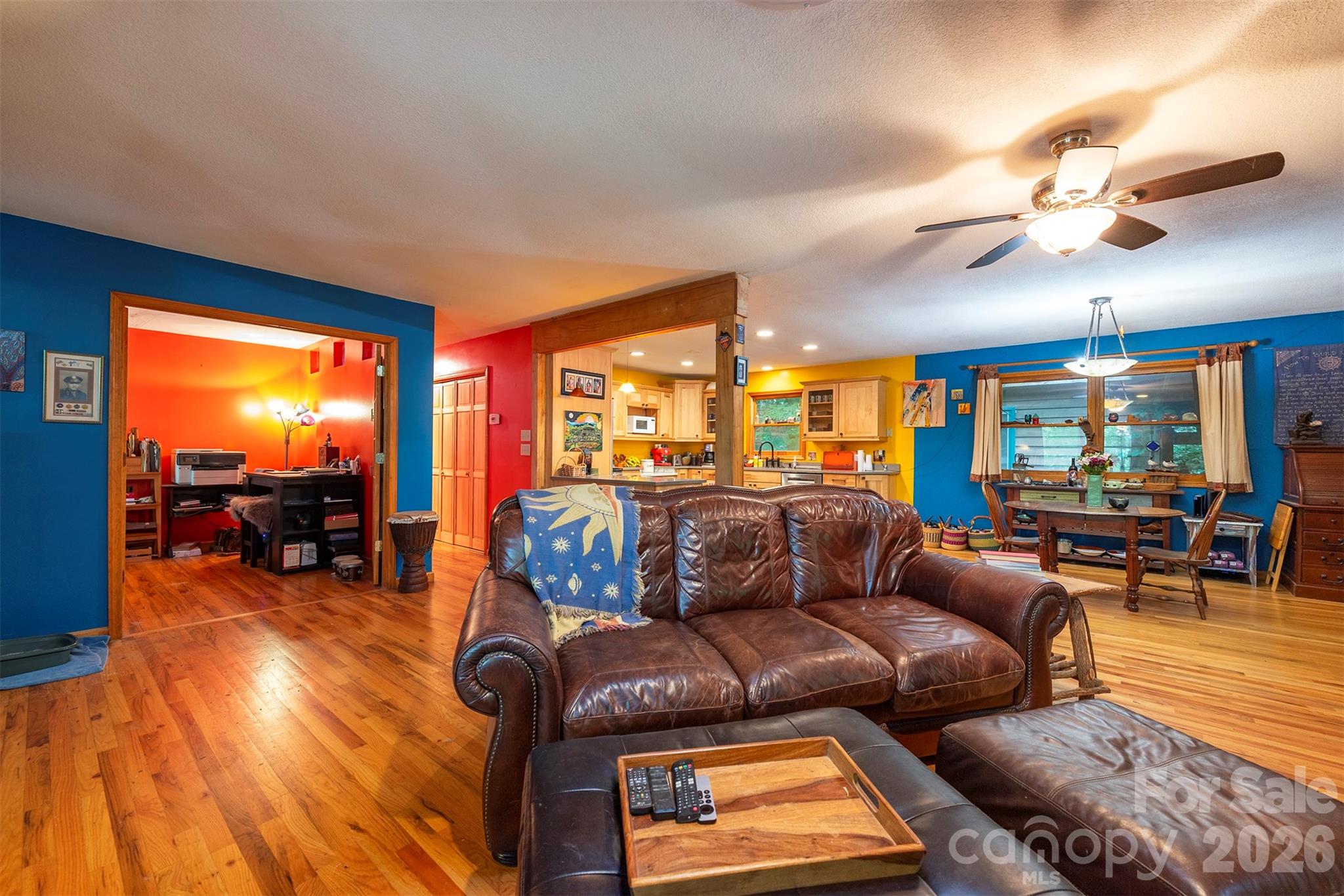 Single Family Residence at 23 Hunting Lodge Drive, Black Mountain, photo 18 of 34