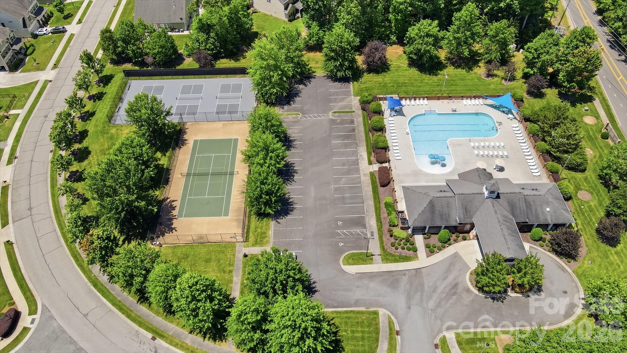 Single Family Residence at 2105 Kinder Oak Drive, Indian Trail, photo 6 of 90