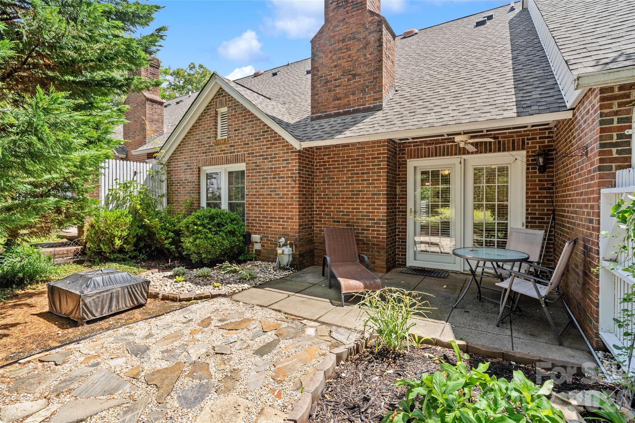 Condominium at 806 Colony Oaks Drive, Monroe, photo 2 of 40