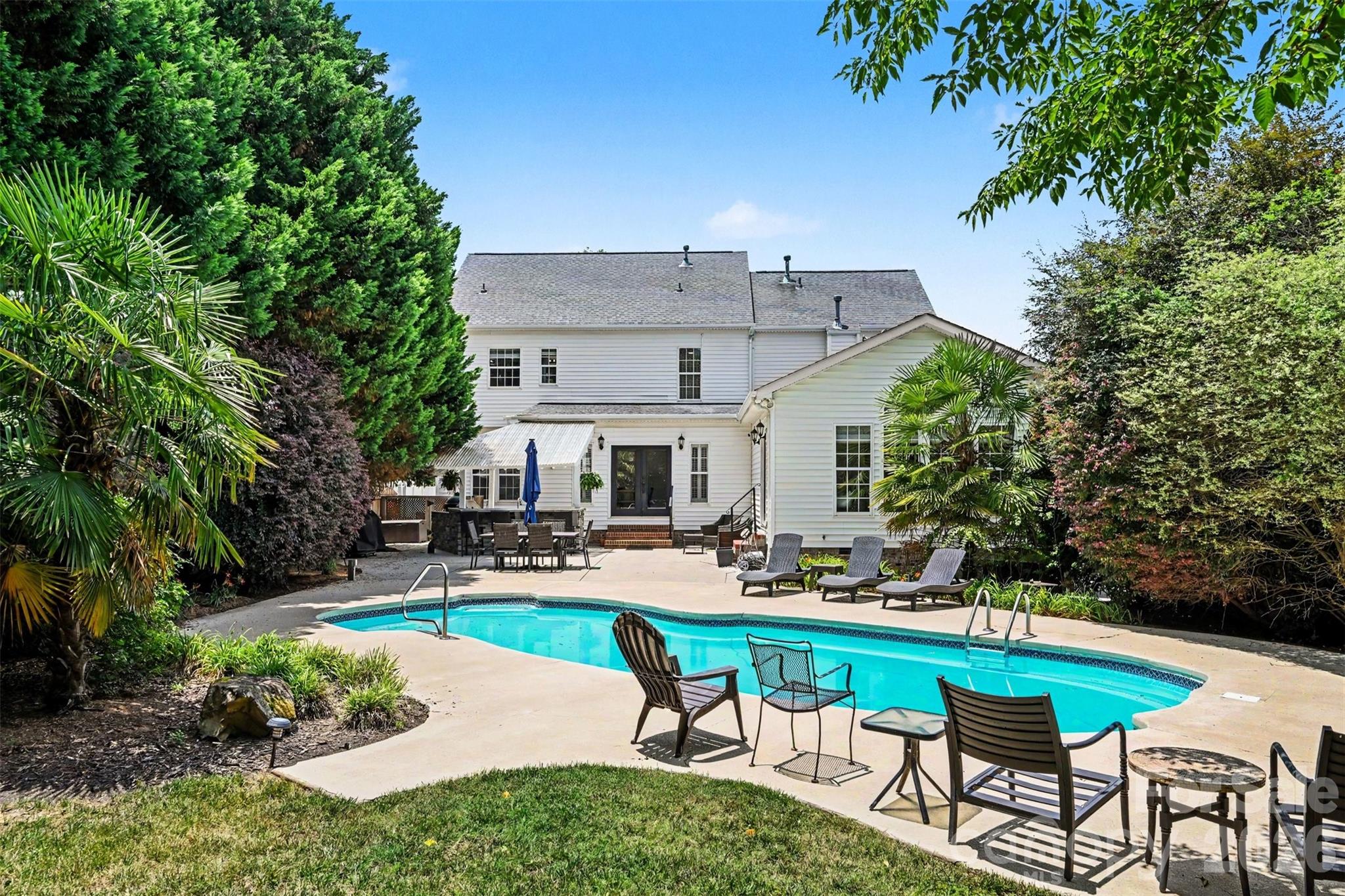 Imagine coming home to this every day! You can grill, dine and float without ever leaving home! - 2442 Smith Cove Road, Denver