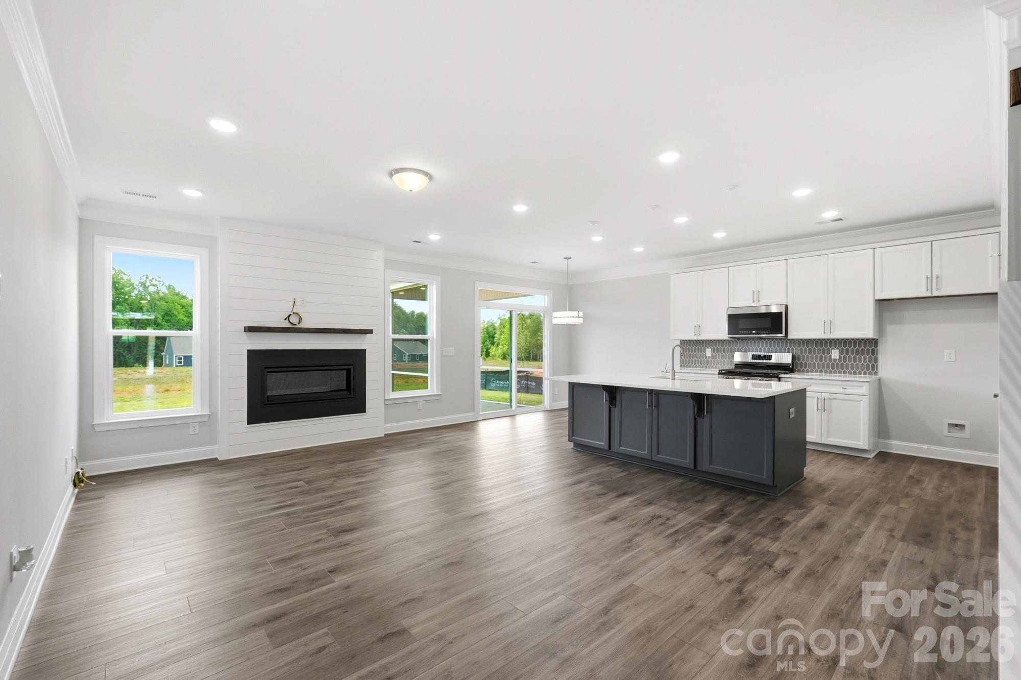 Family Room - 15216 First Broad Drive, Huntersville