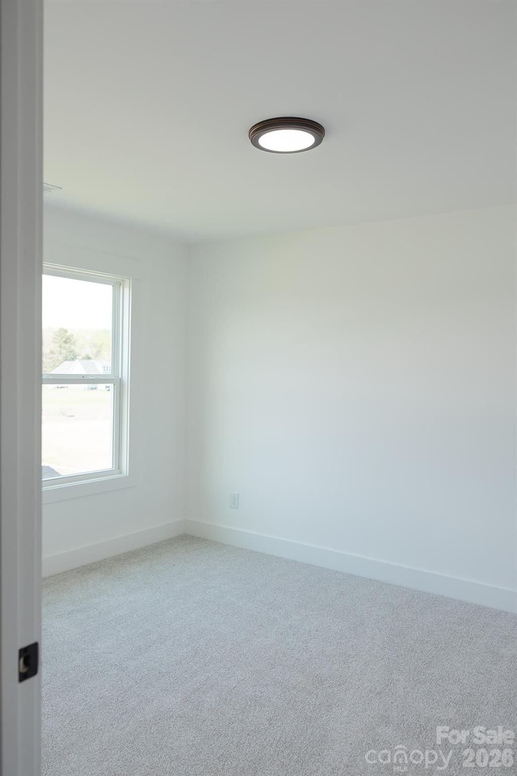 Single Family Residence at 573 Hopes Corner Drive, York, photo 20 of 35