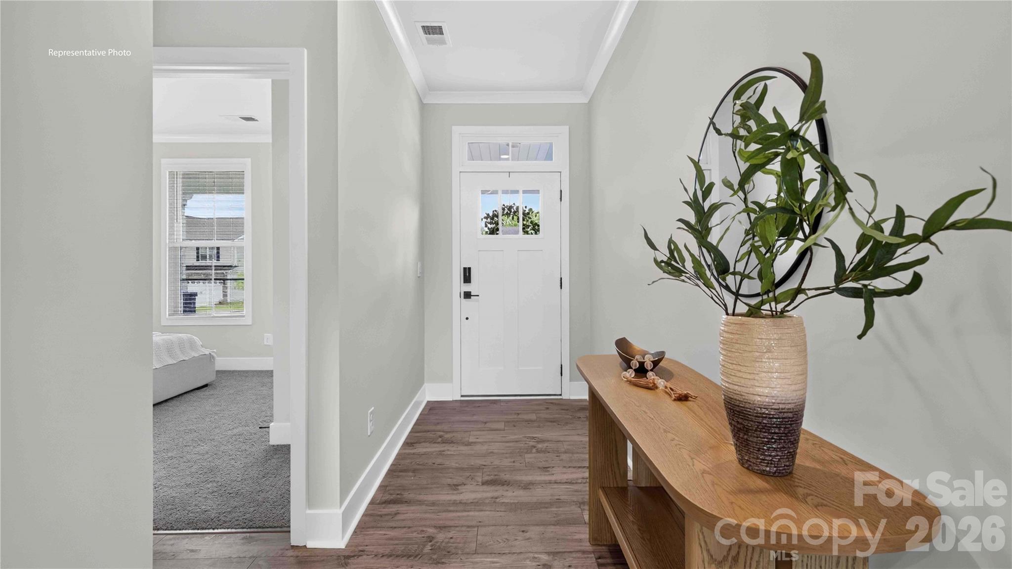 Single Family Residence at 524 Mahogany Road, York, photo 2 of 25