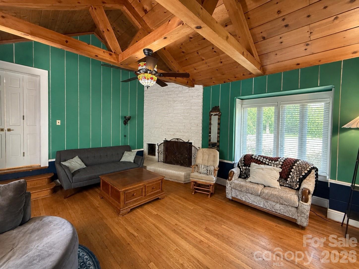 Single Family Residence at 404 Fairview Drive, Lexington, photo 30 of 42