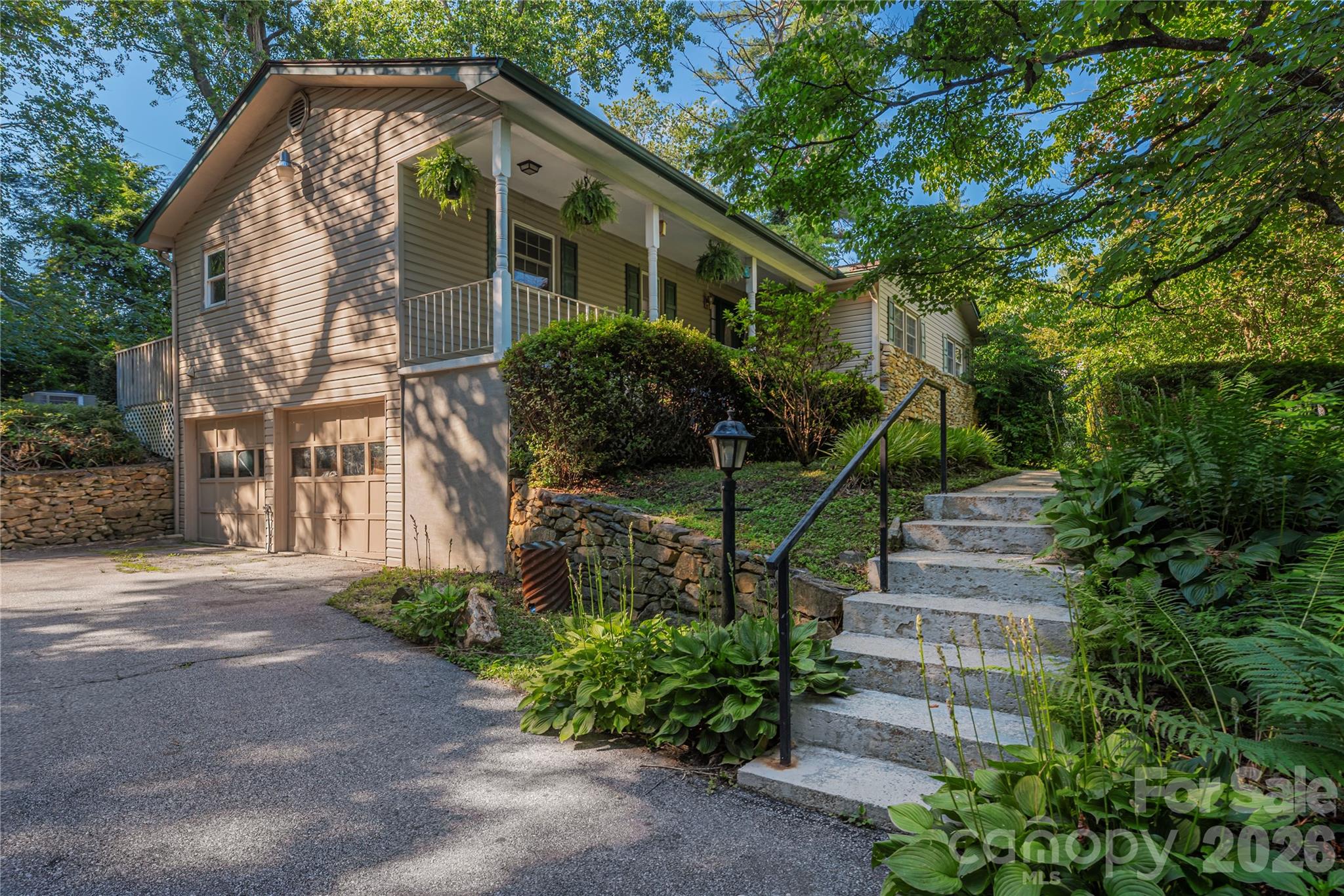 142 Whisperwood Drive